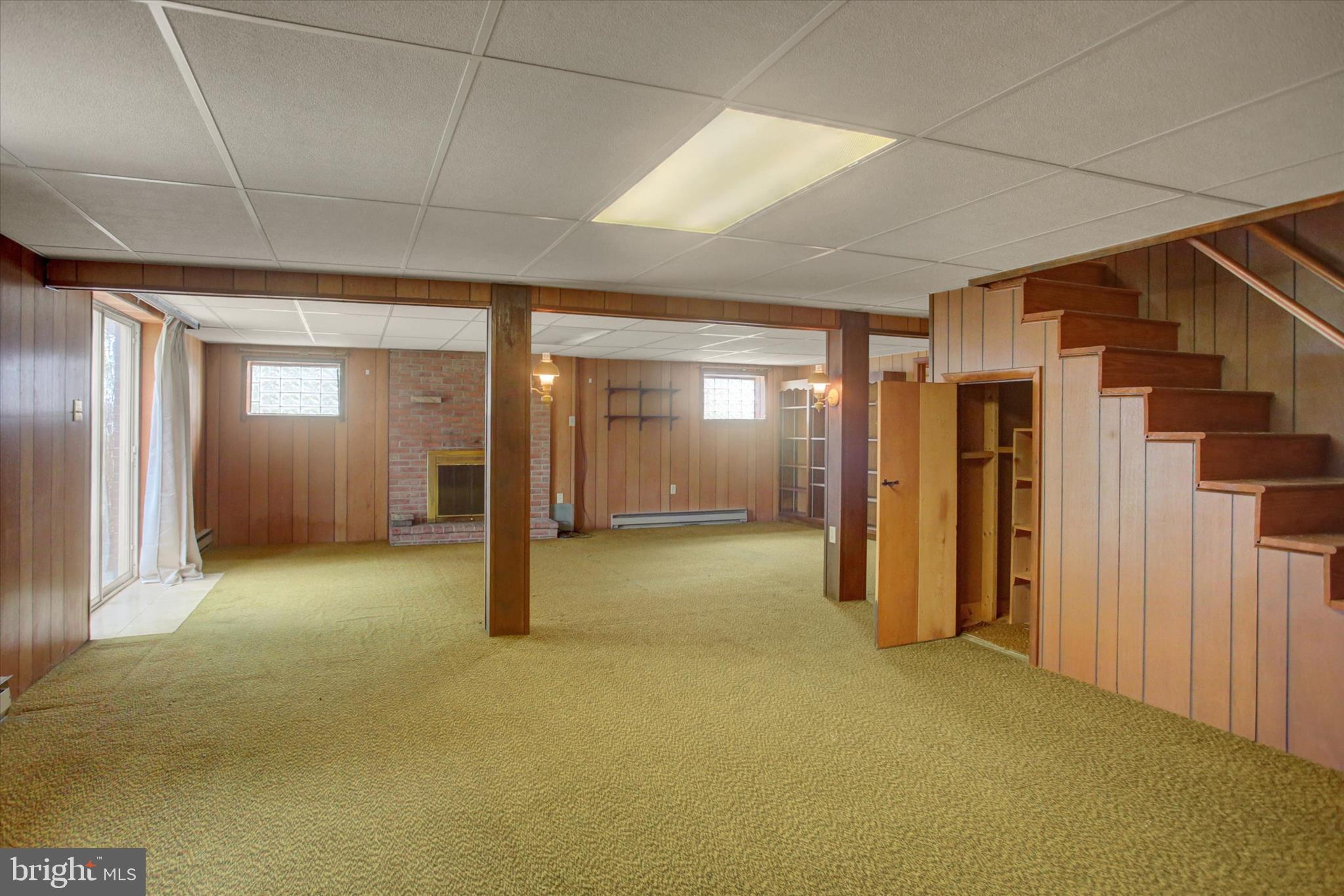 ORCHARD HILLS - Residential