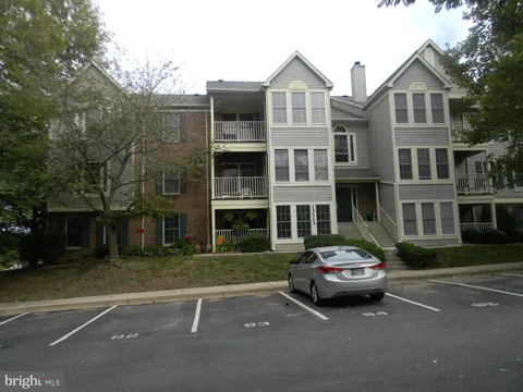 13113 Briarcliff Terrace Unit 1-102, Germantown, MD MLS: MDMC2193082