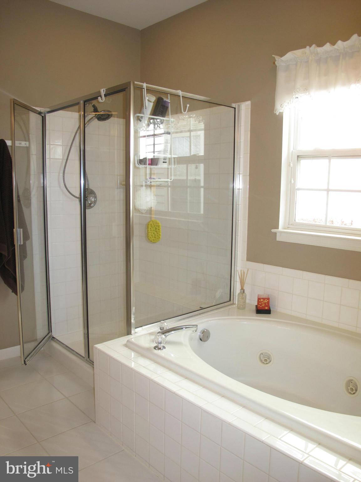 ASHBURN VILLAGE - Residential