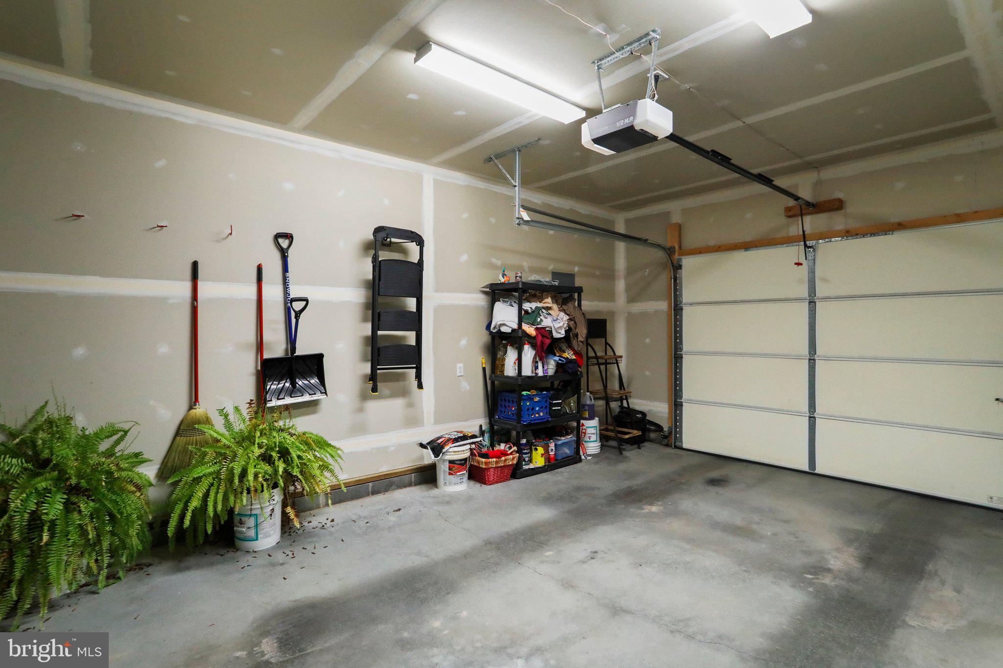 AIRPORT - Residential