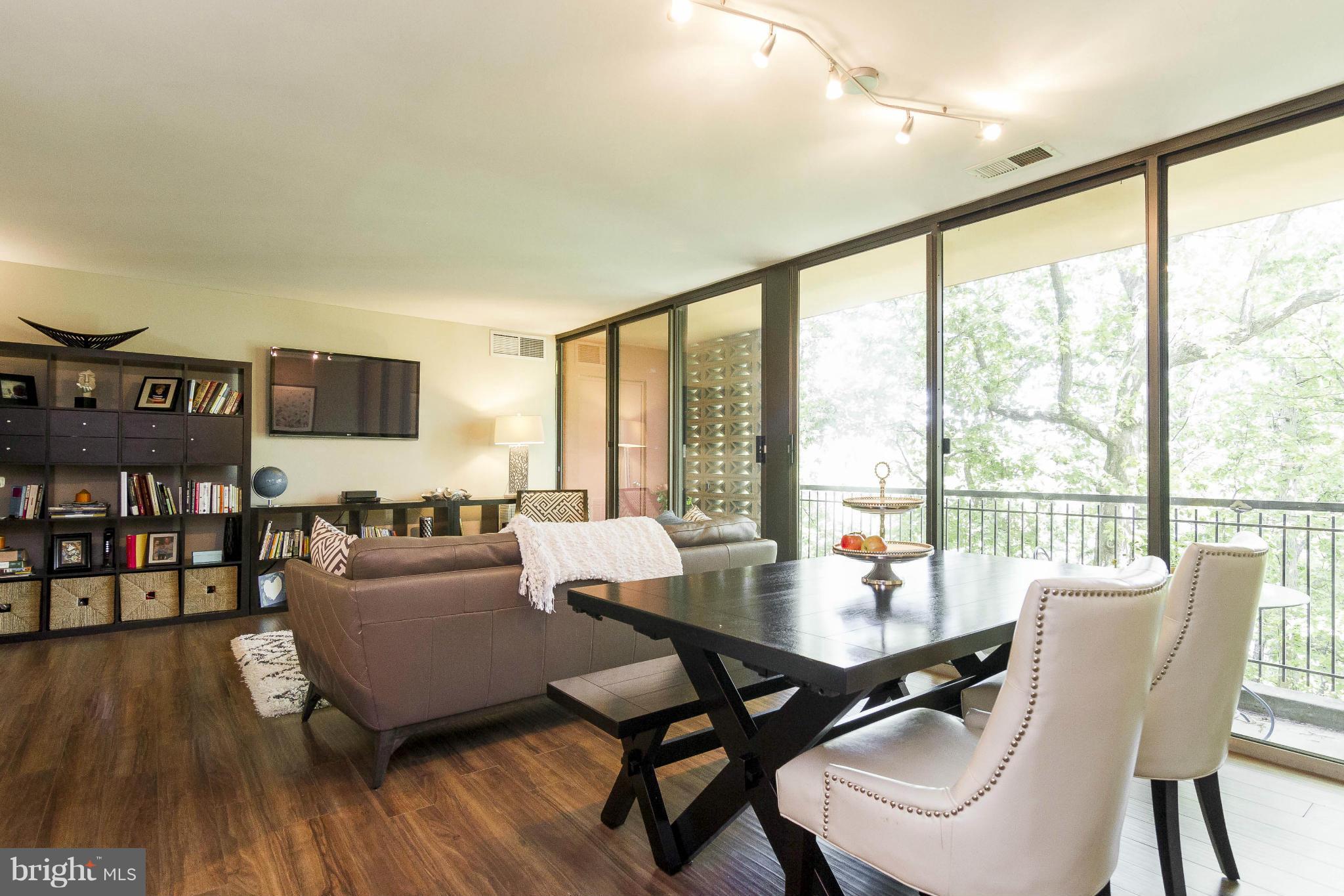 TWENTY-ONE - Residential