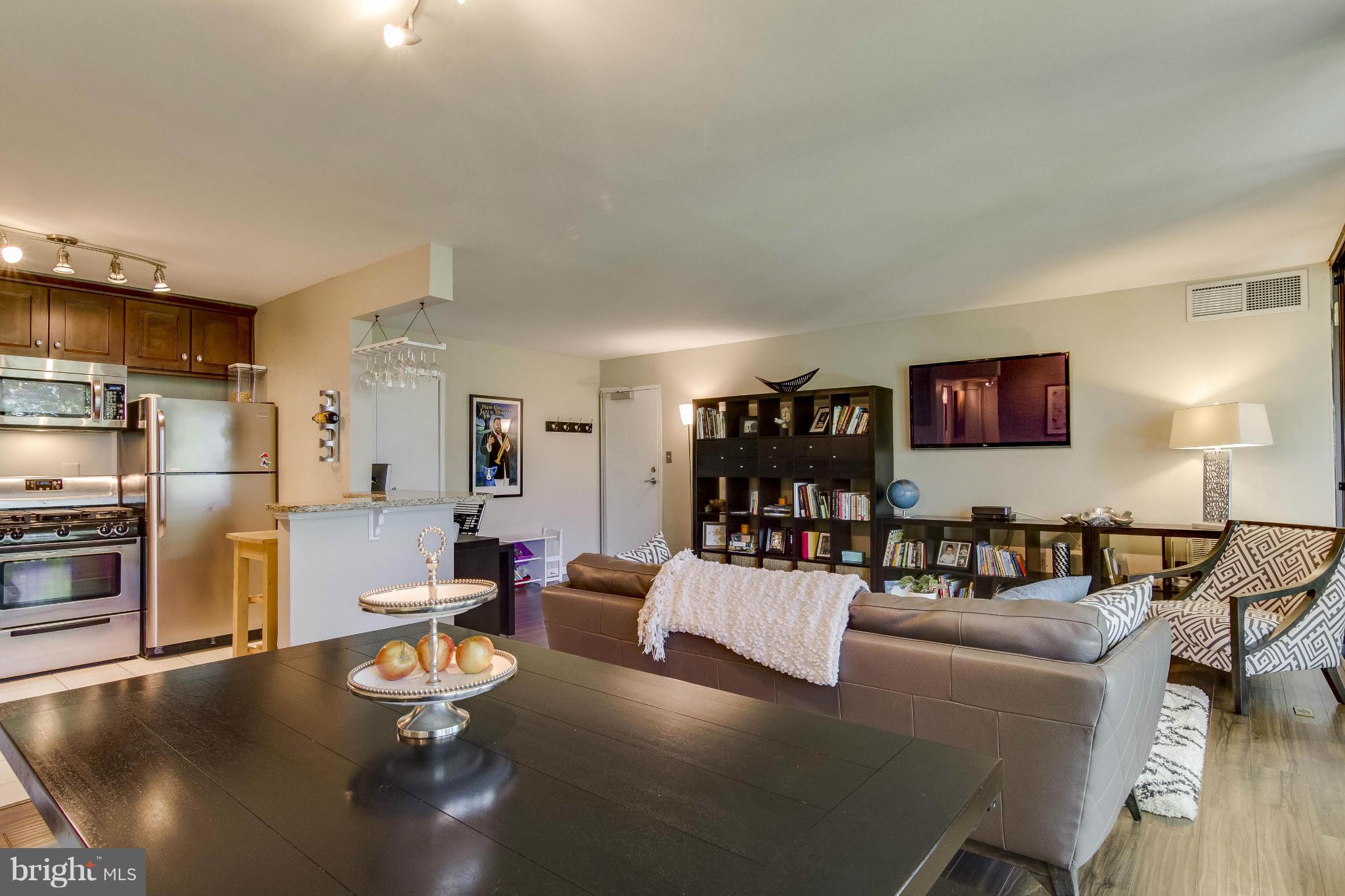 TWENTY-ONE - Residential