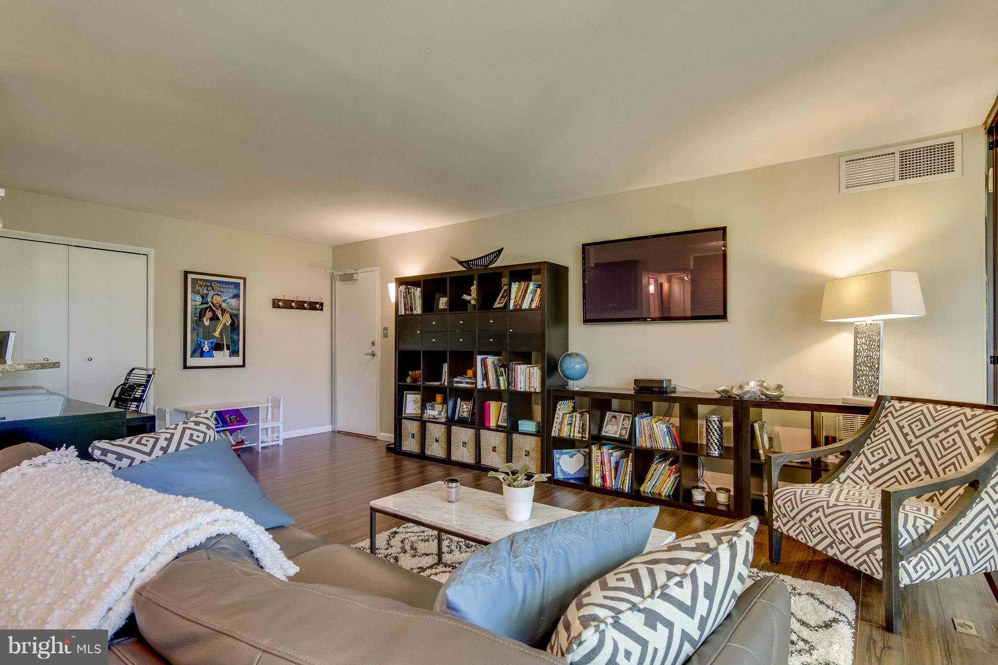 TWENTY-ONE - Residential