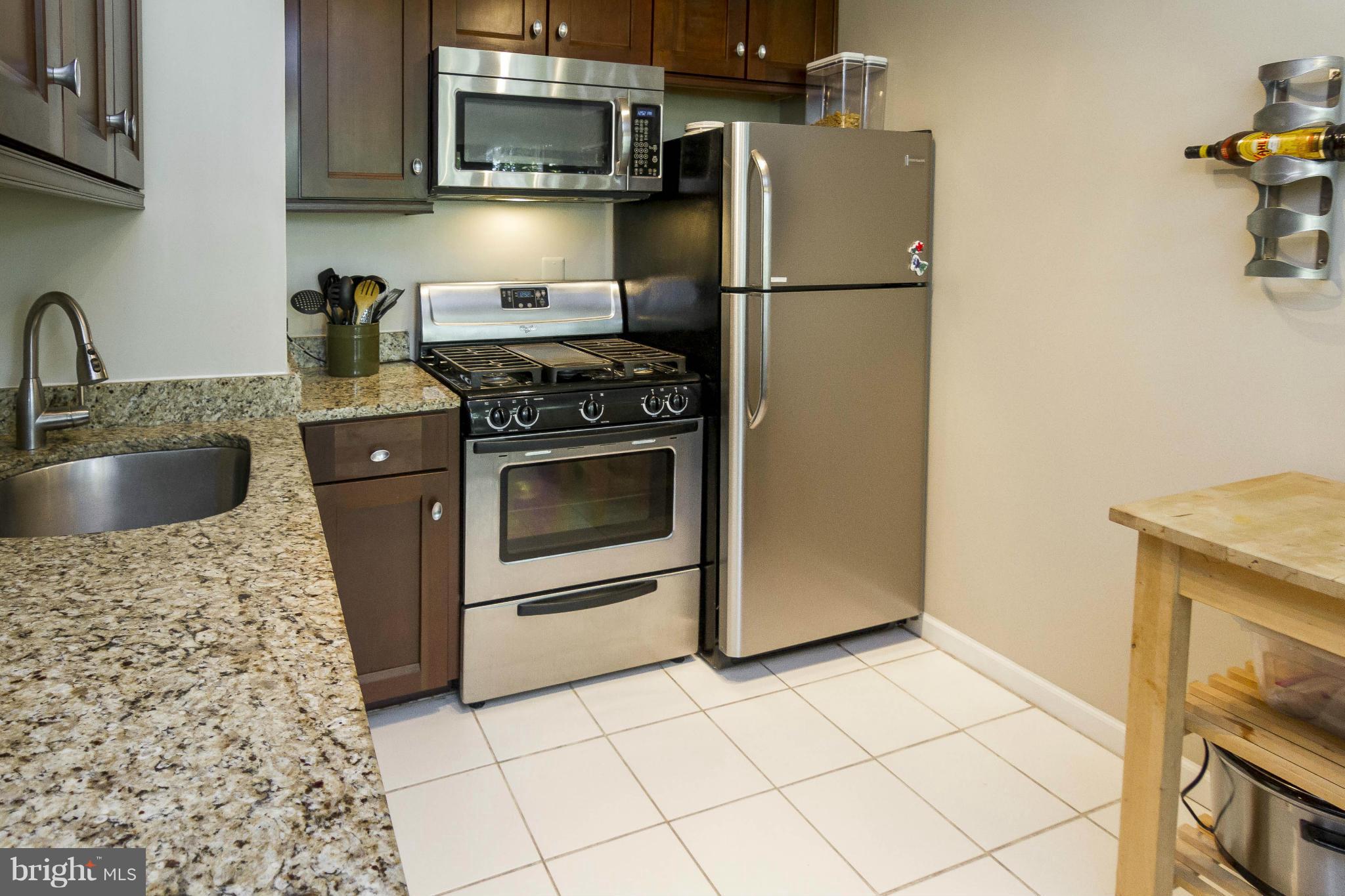 TWENTY-ONE - Residential