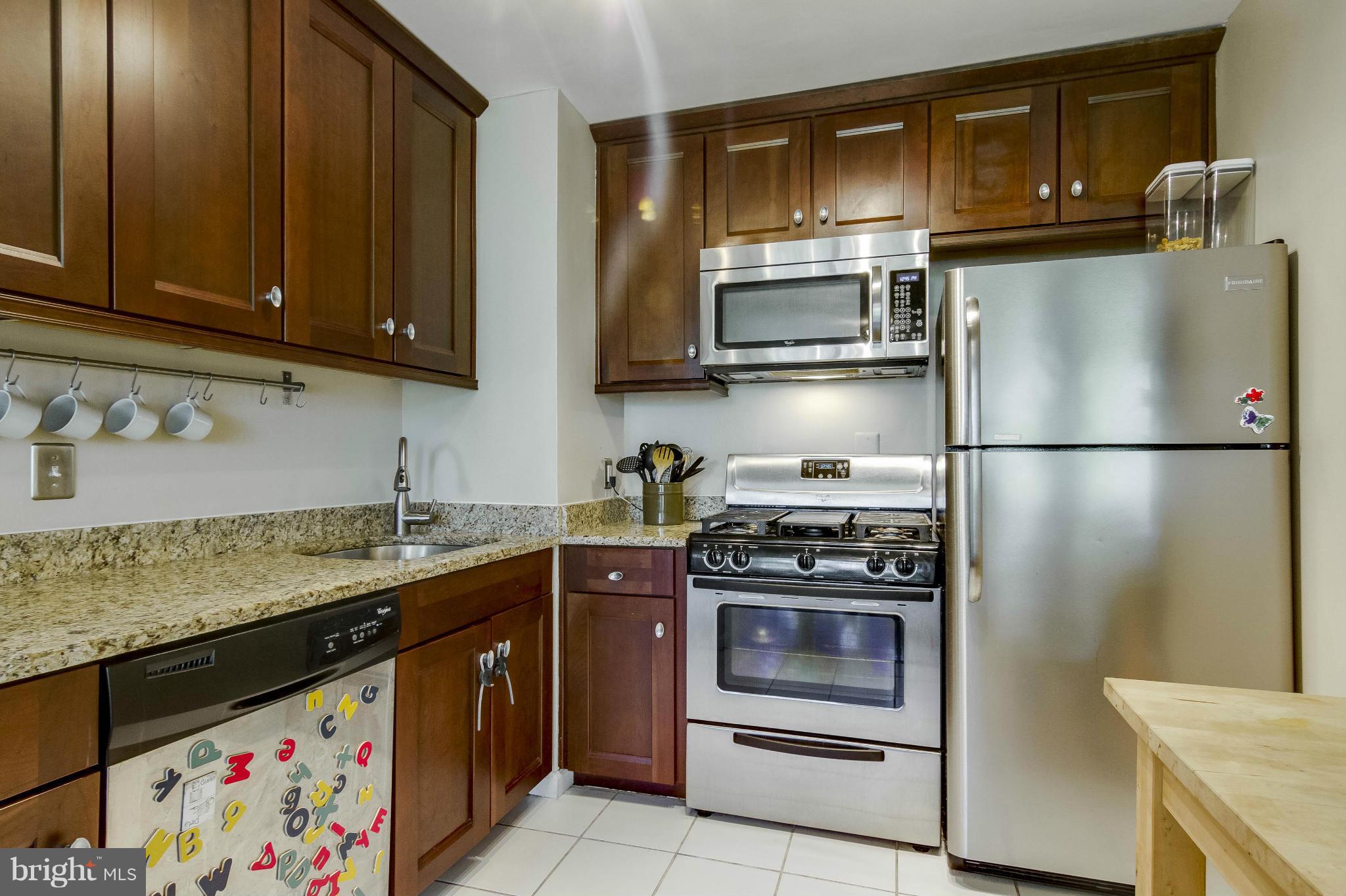 TWENTY-ONE - Residential