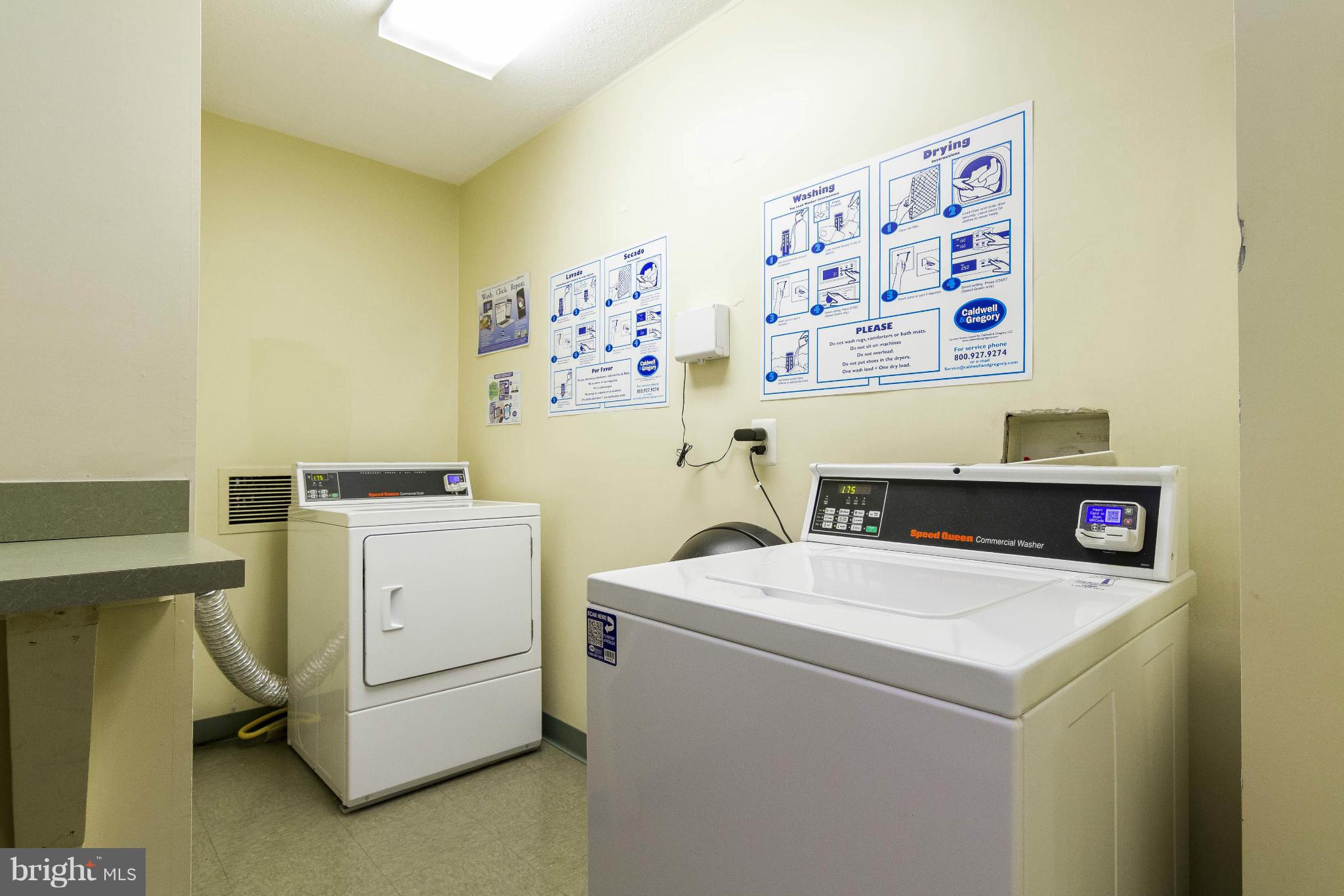 TWENTY-ONE - Residential