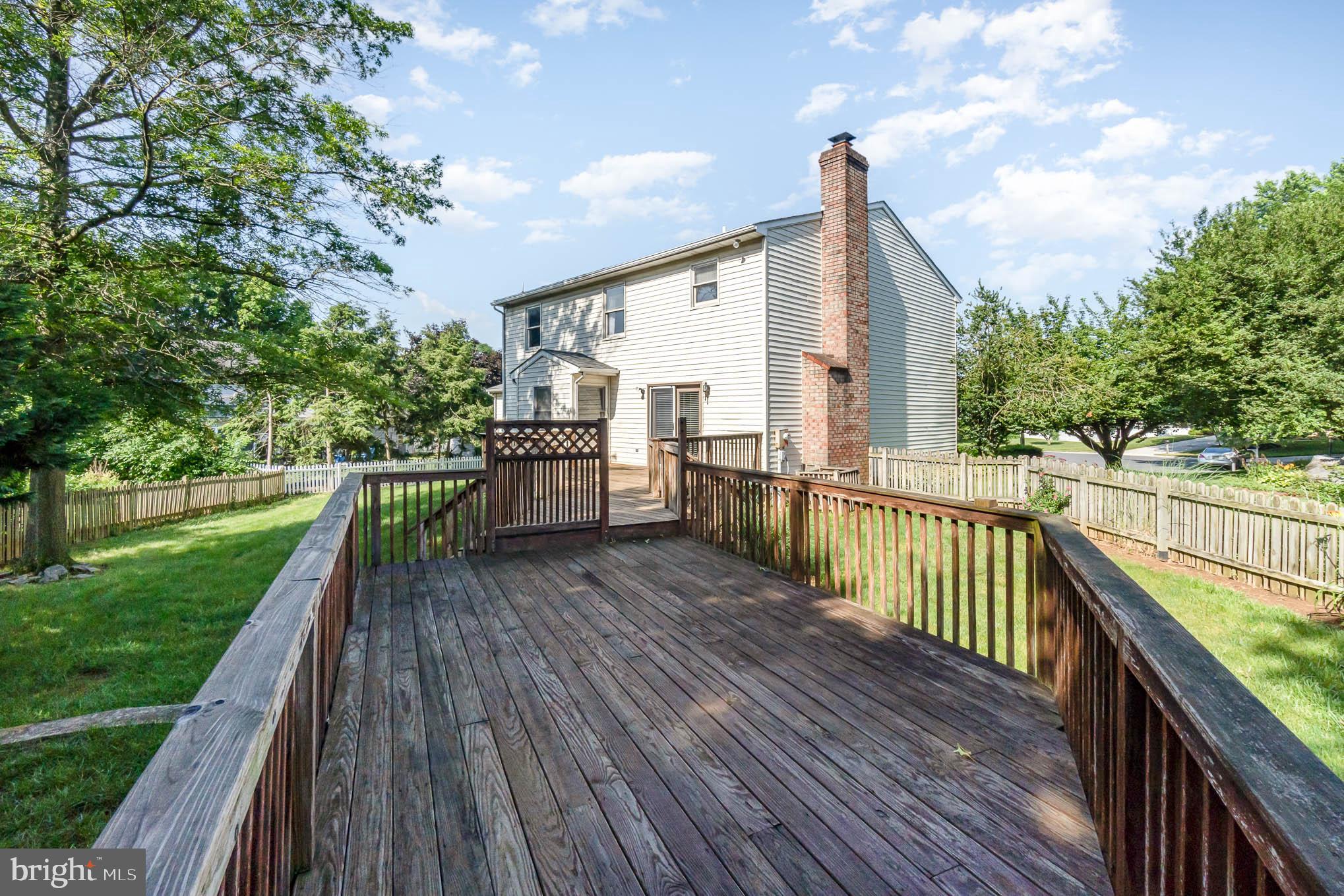 HAMPDEN COURT - Residential