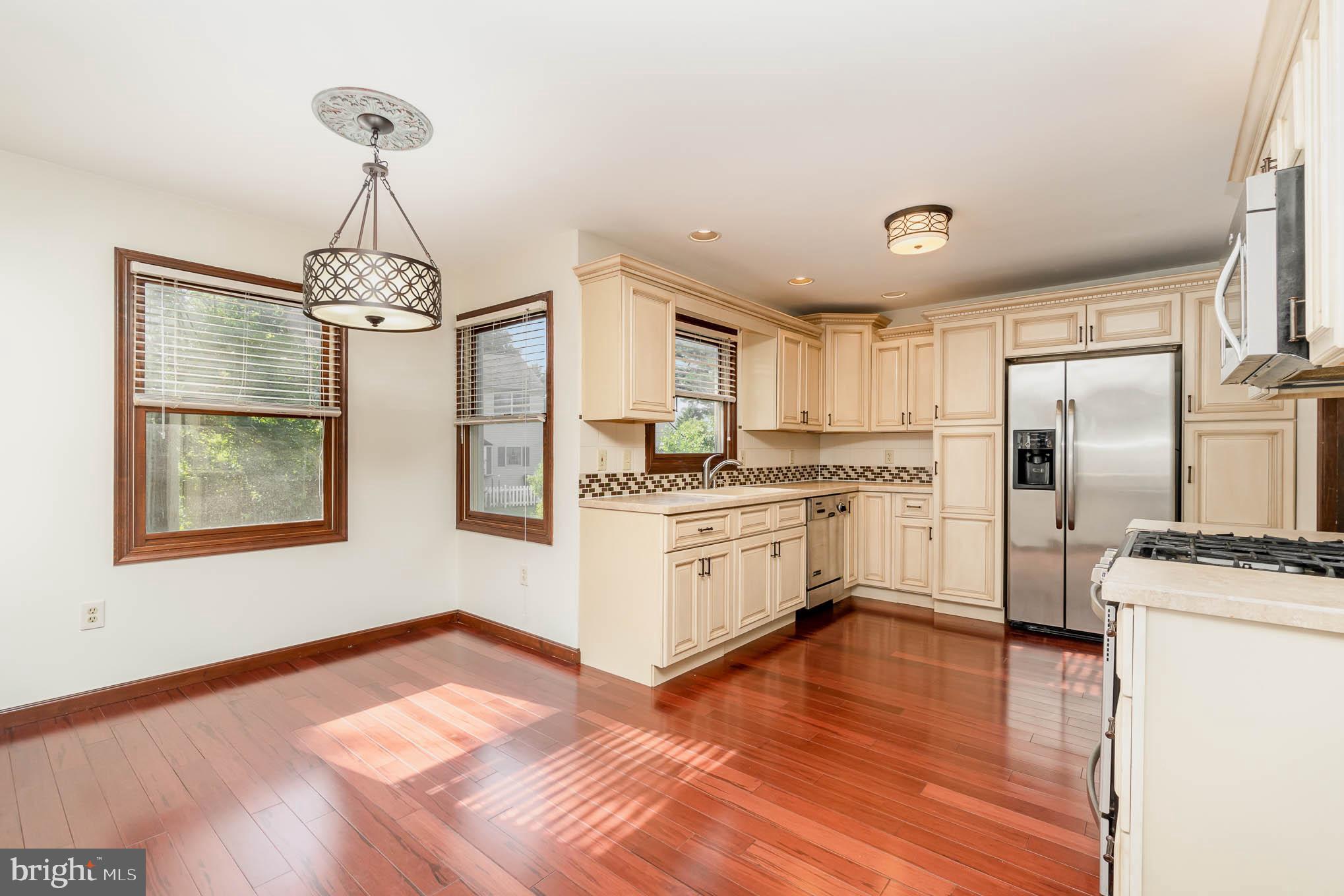 HAMPDEN COURT - Residential