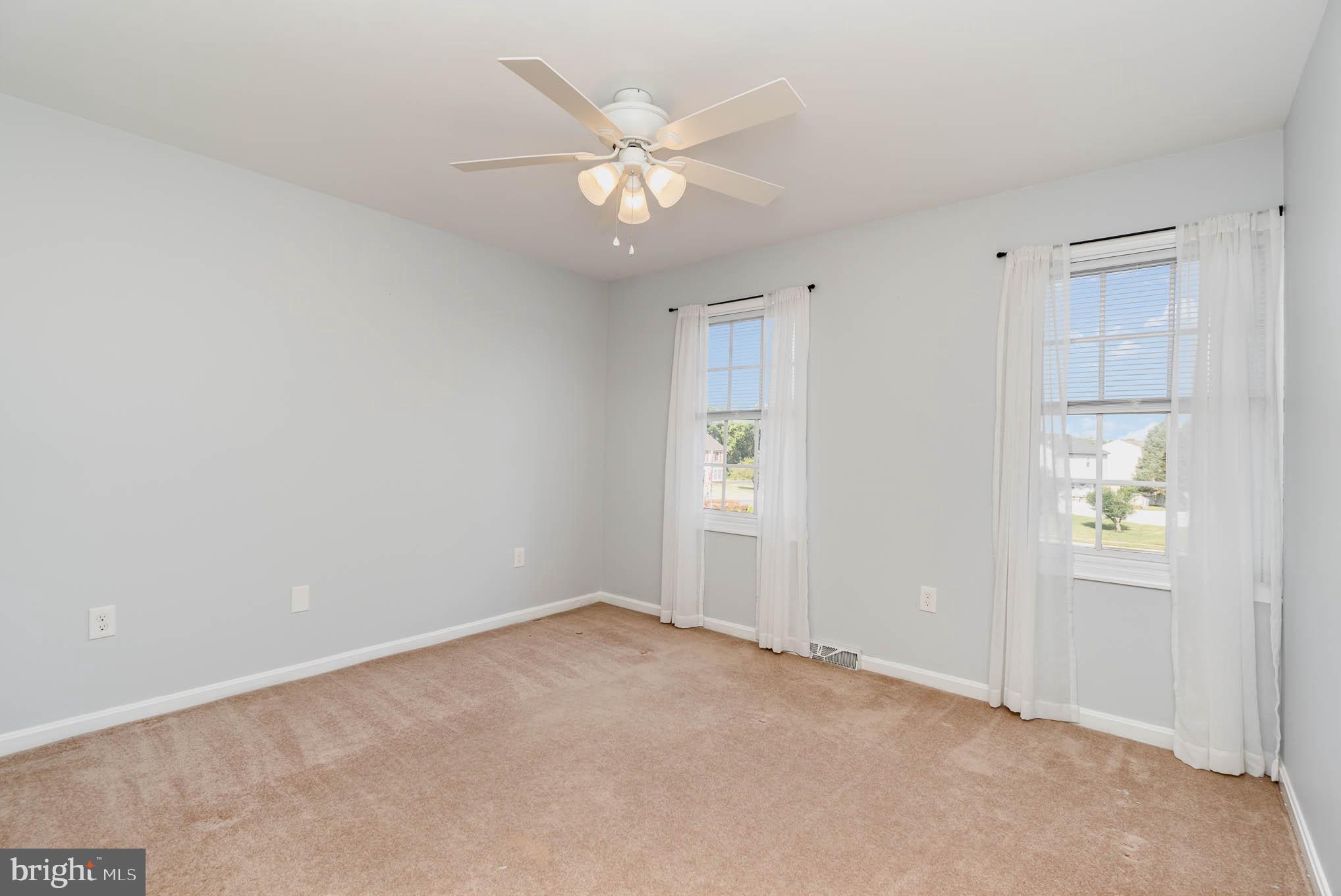 HAMPDEN COURT - Residential