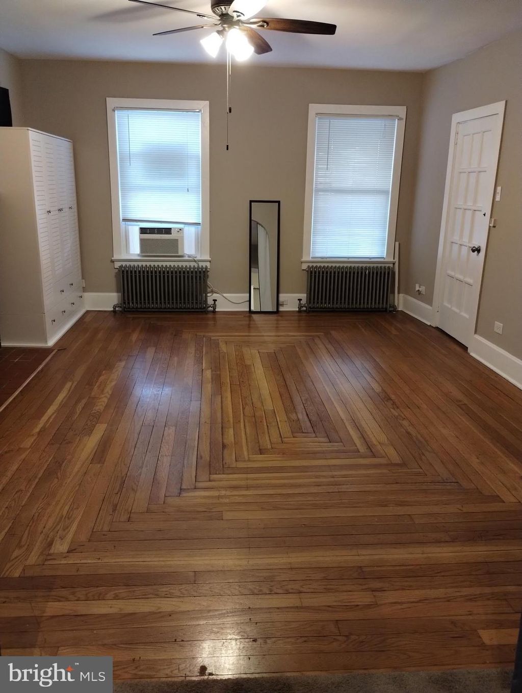 Photo of 20 E Main Street, MIDDLETOWN, PA 17057 (MLS # PADA2052370)