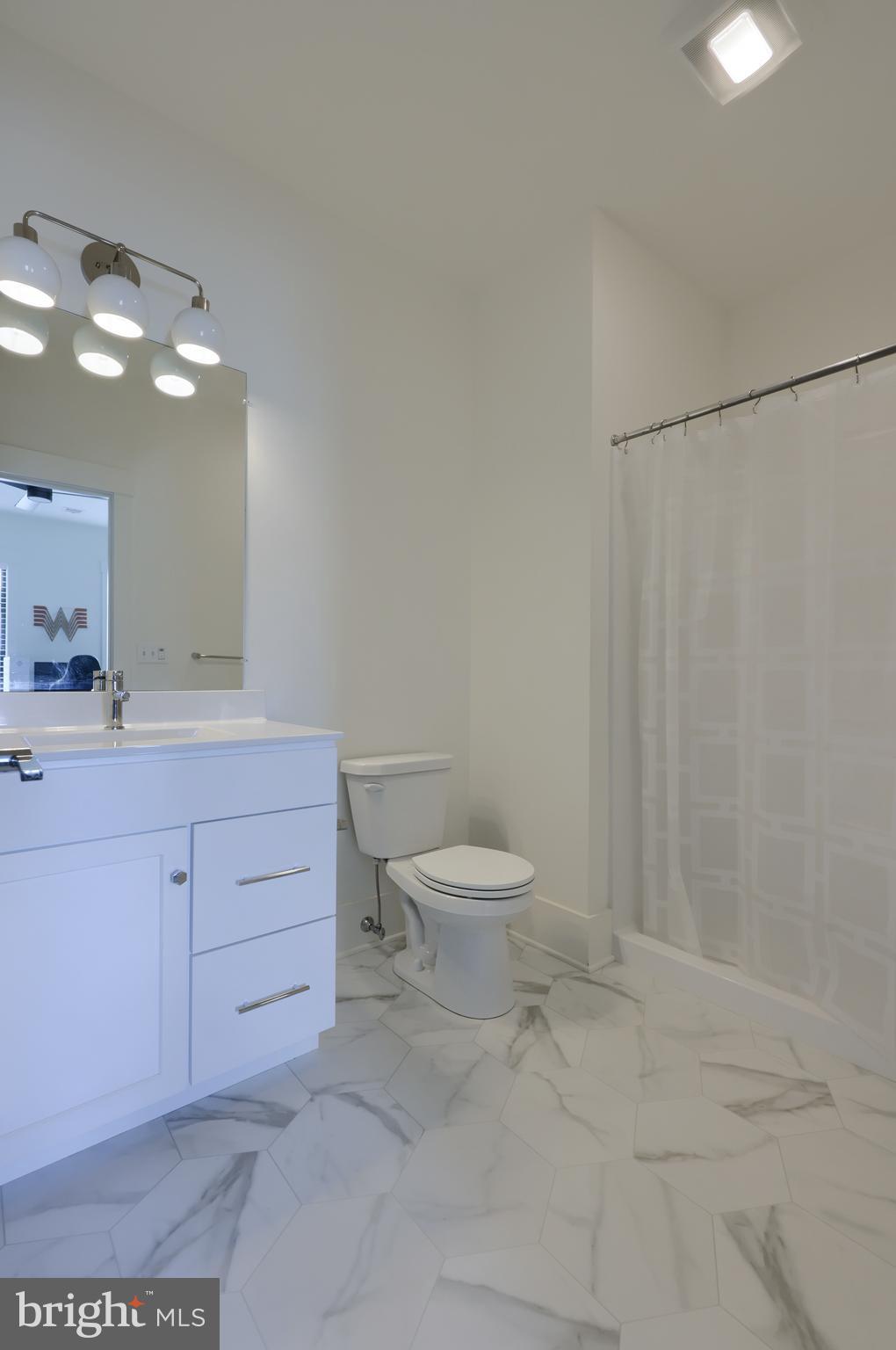 STONEHENGE RESERVE - Residential