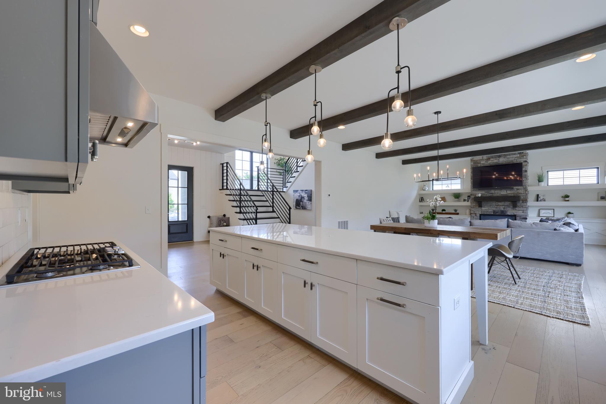 STONEHENGE RESERVE - Residential