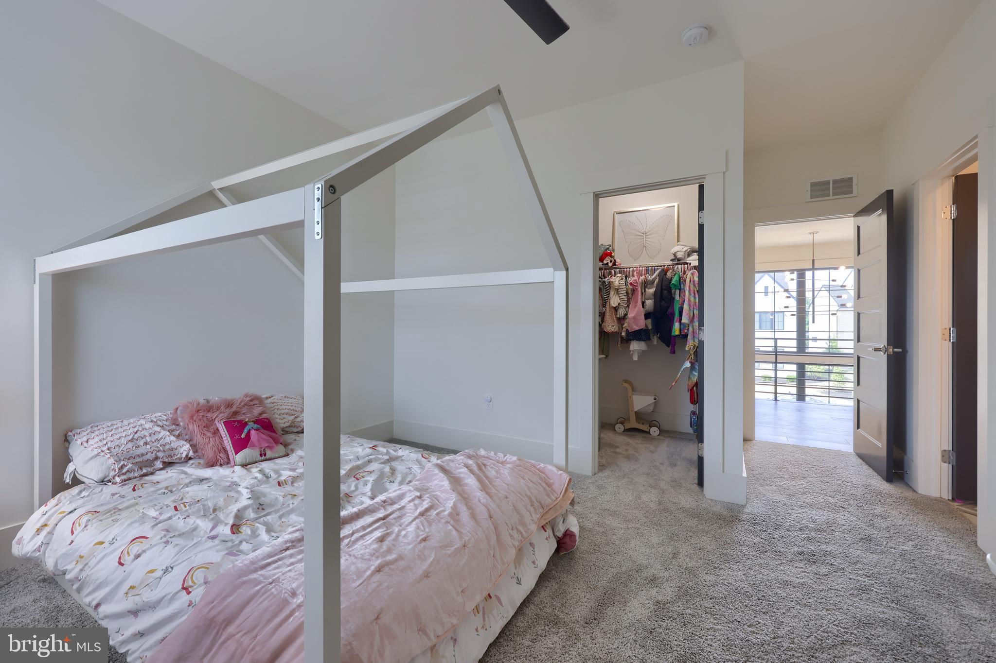 STONEHENGE RESERVE - Residential