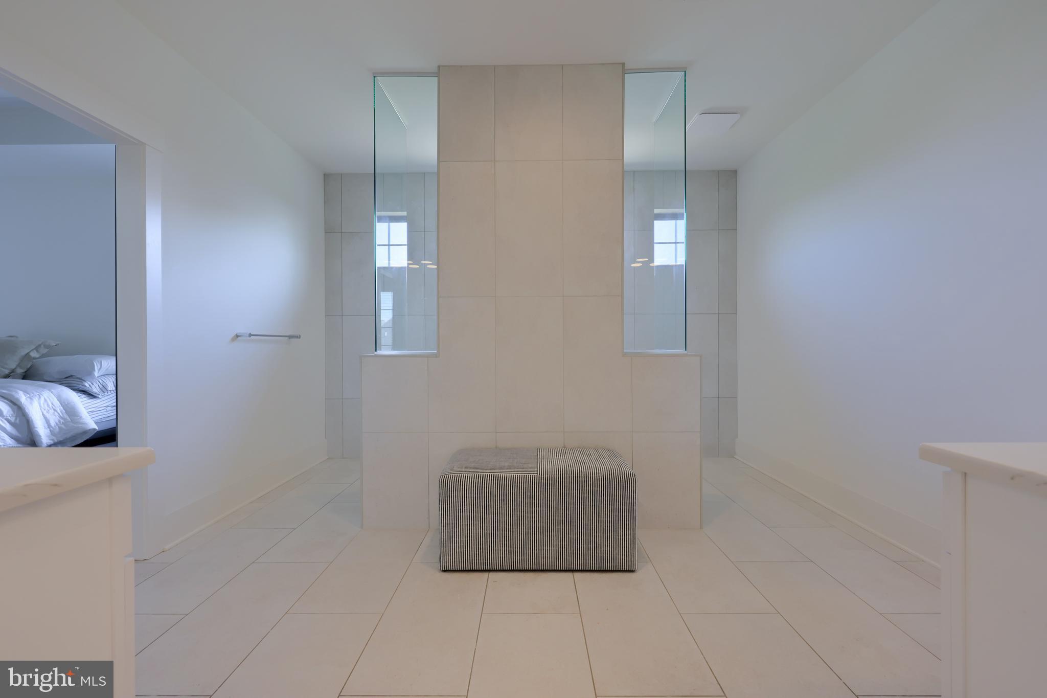 STONEHENGE RESERVE - Residential