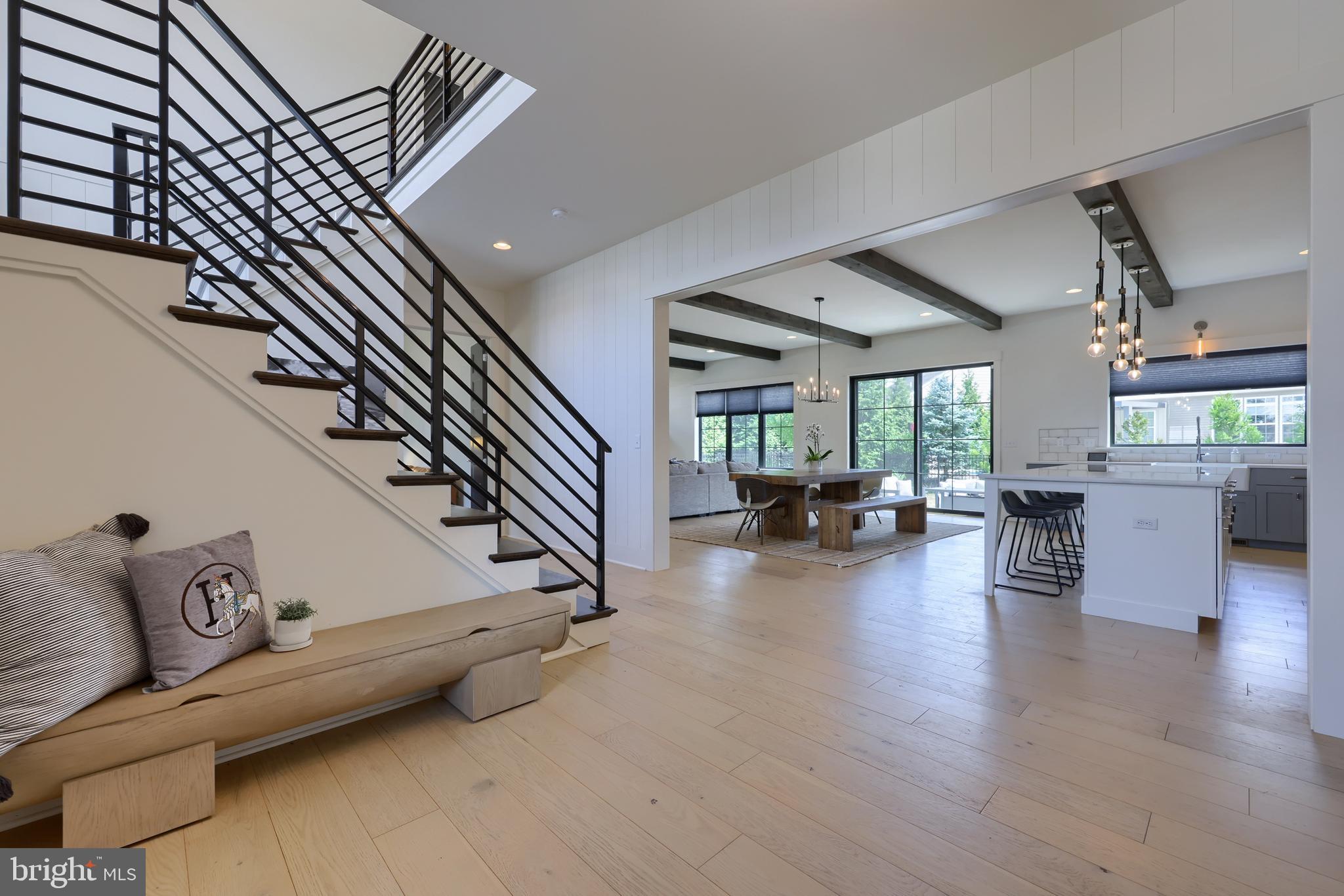 STONEHENGE RESERVE - Residential