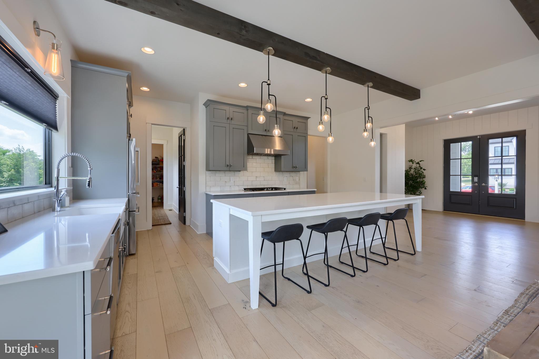 STONEHENGE RESERVE - Residential