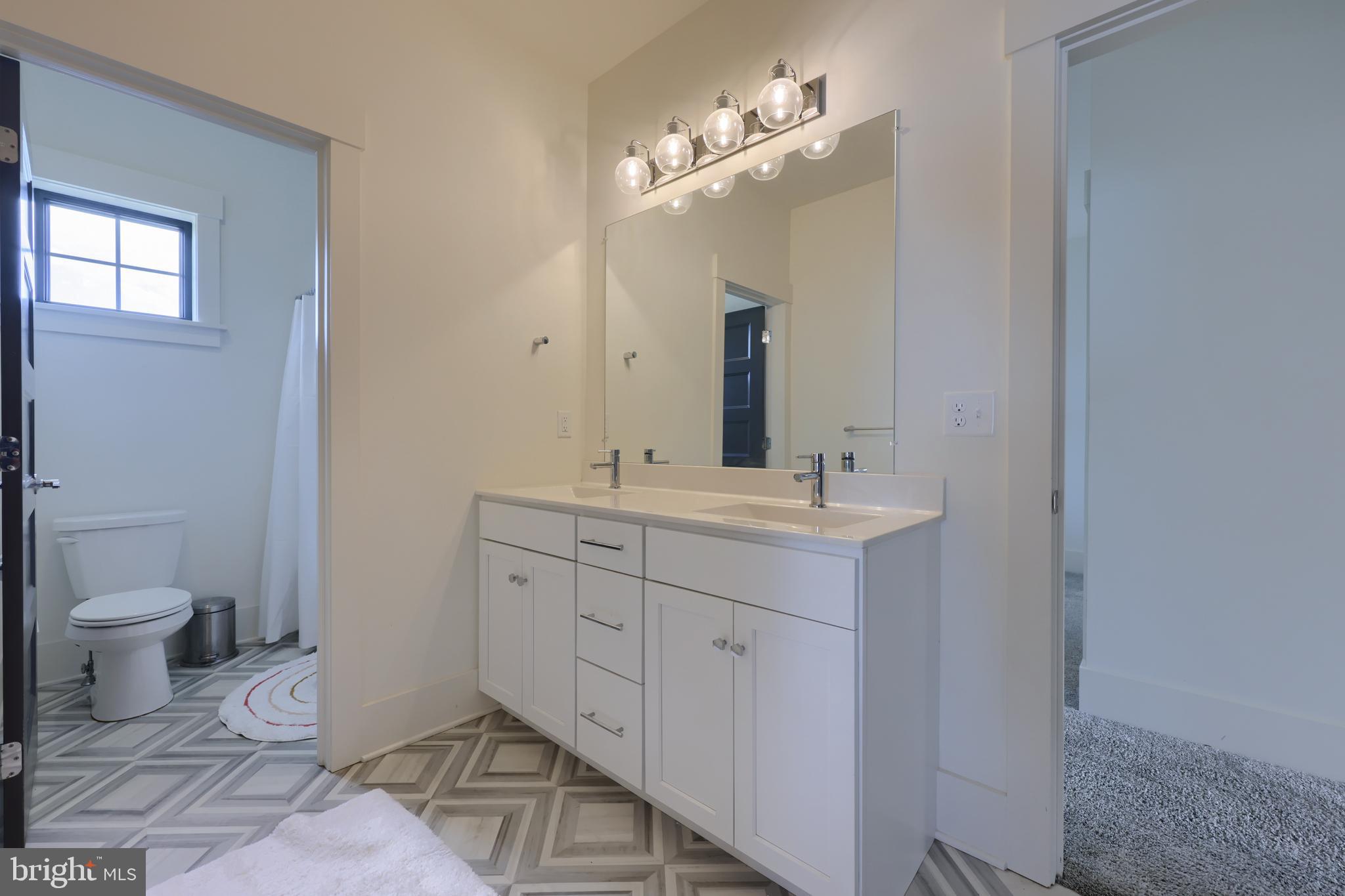 STONEHENGE RESERVE - Residential