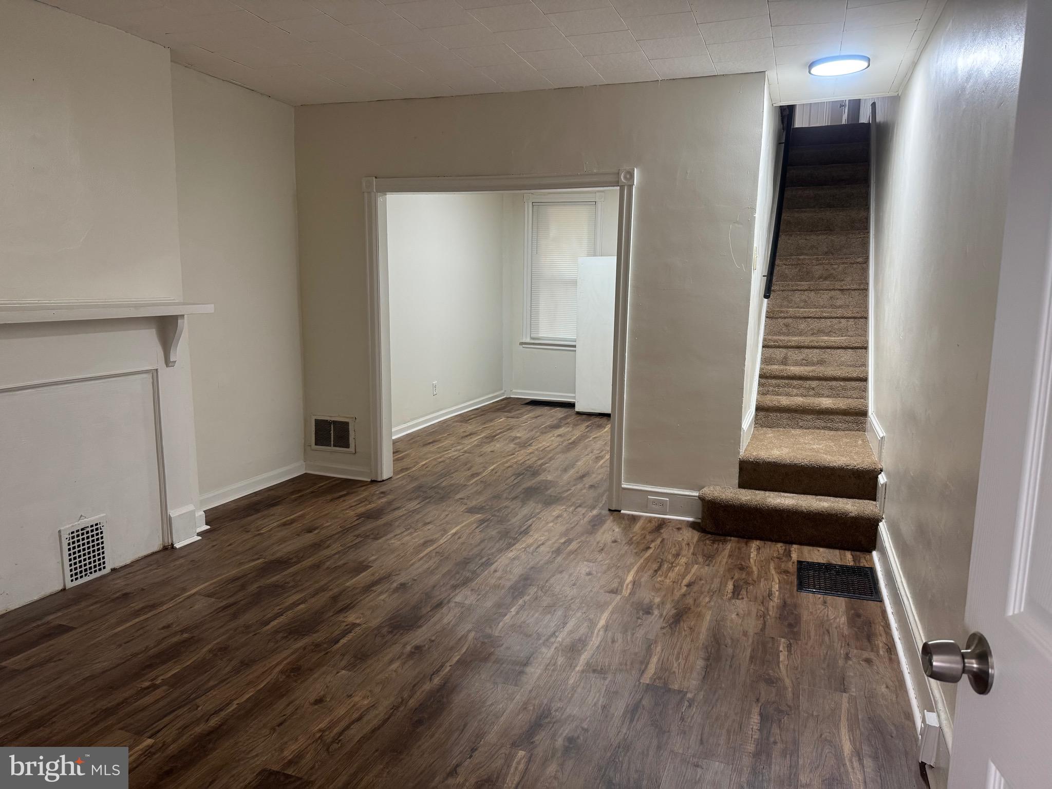1 E 25TH STREET