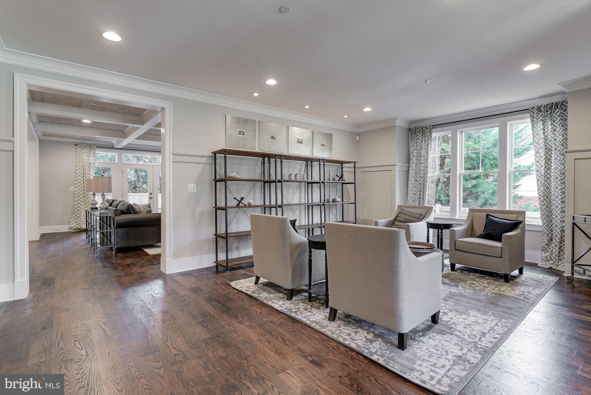 KENWOOD PARK - Residential