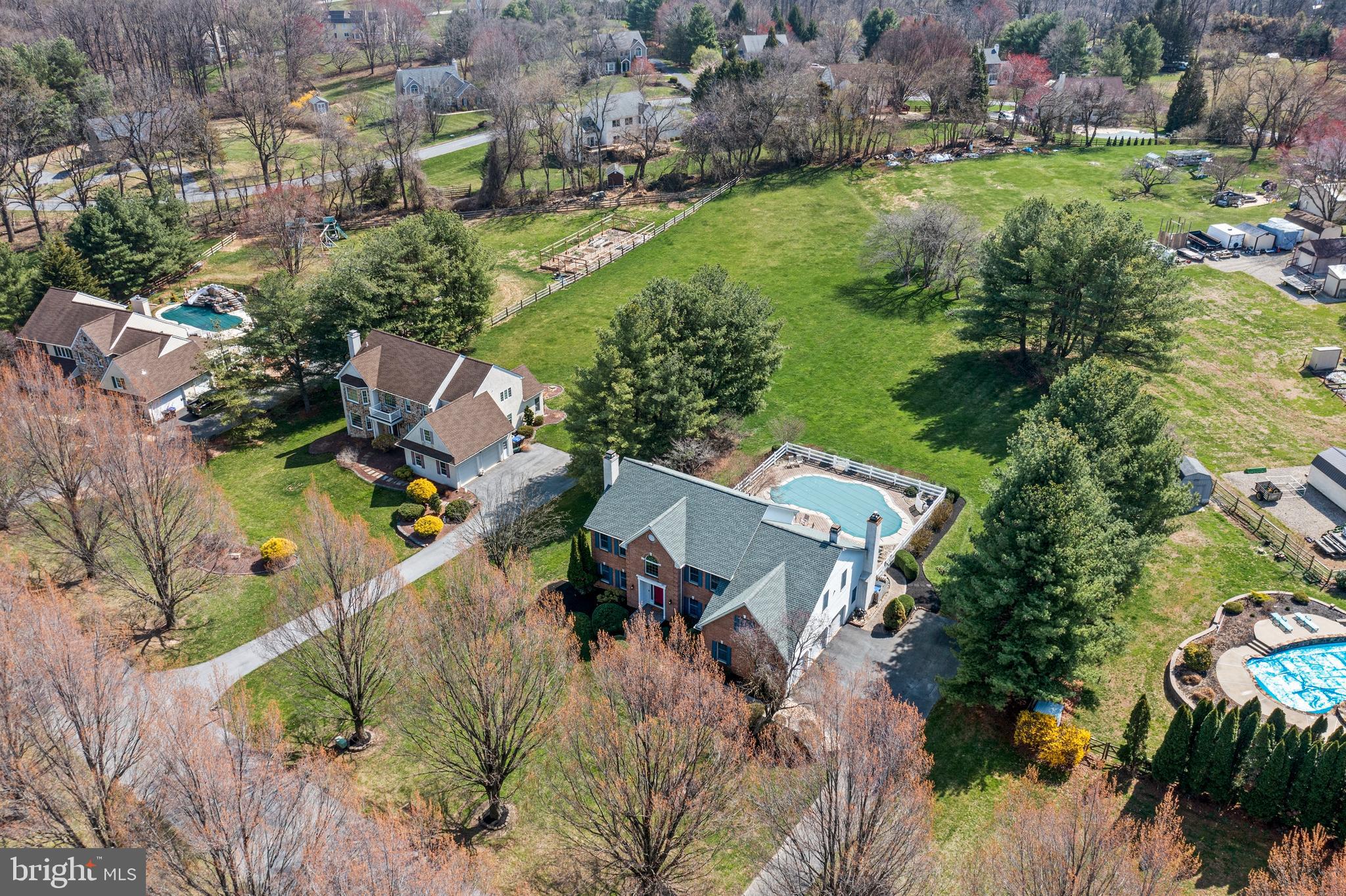 DEER CREEK CROSSING - Residential