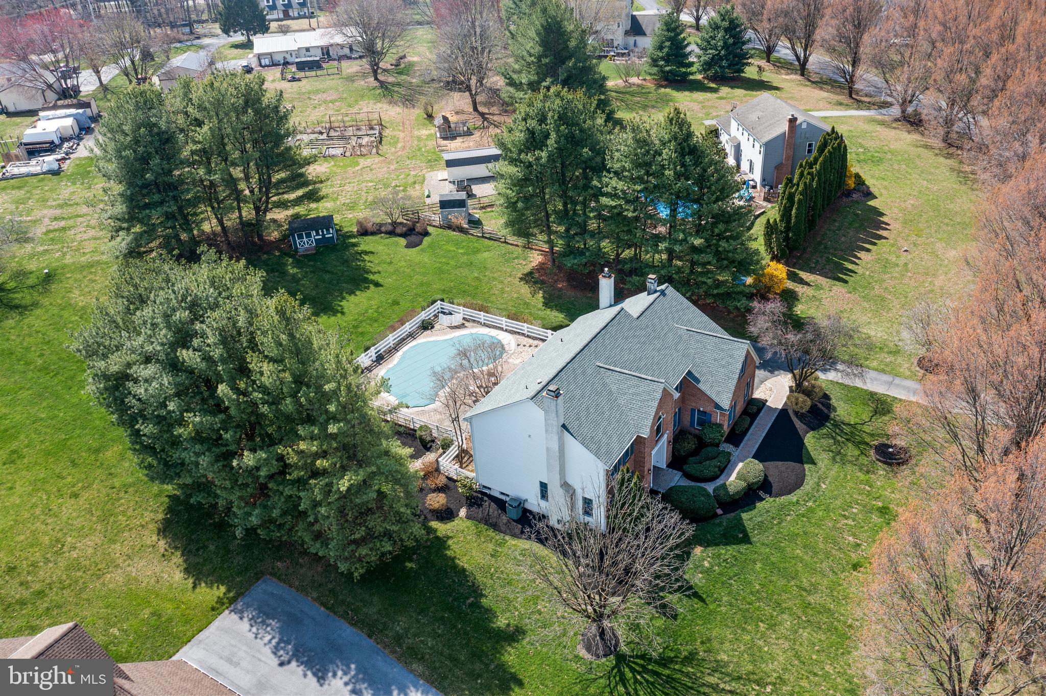 DEER CREEK CROSSING - Residential