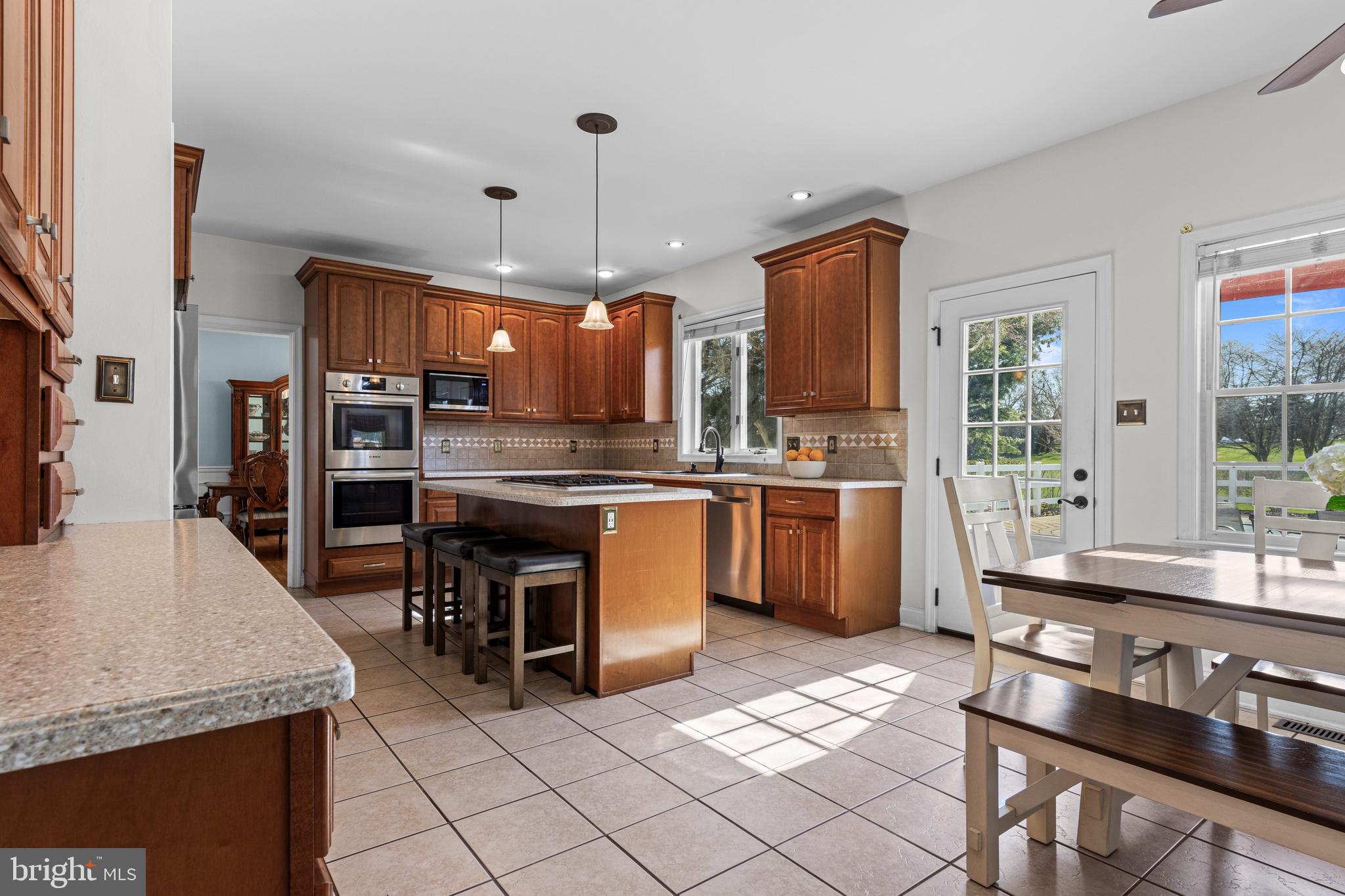 DEER CREEK CROSSING - Residential