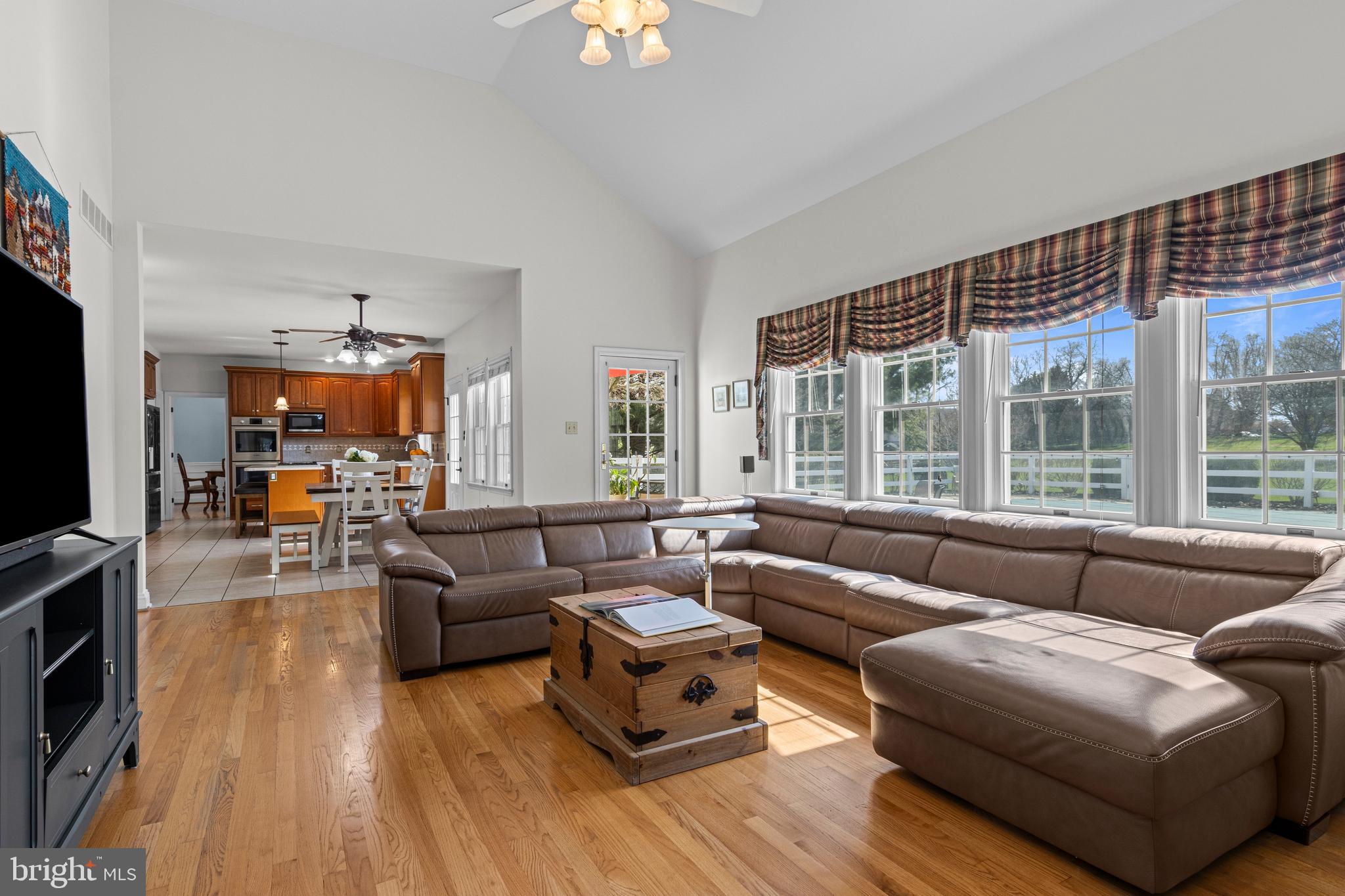 DEER CREEK CROSSING - Residential