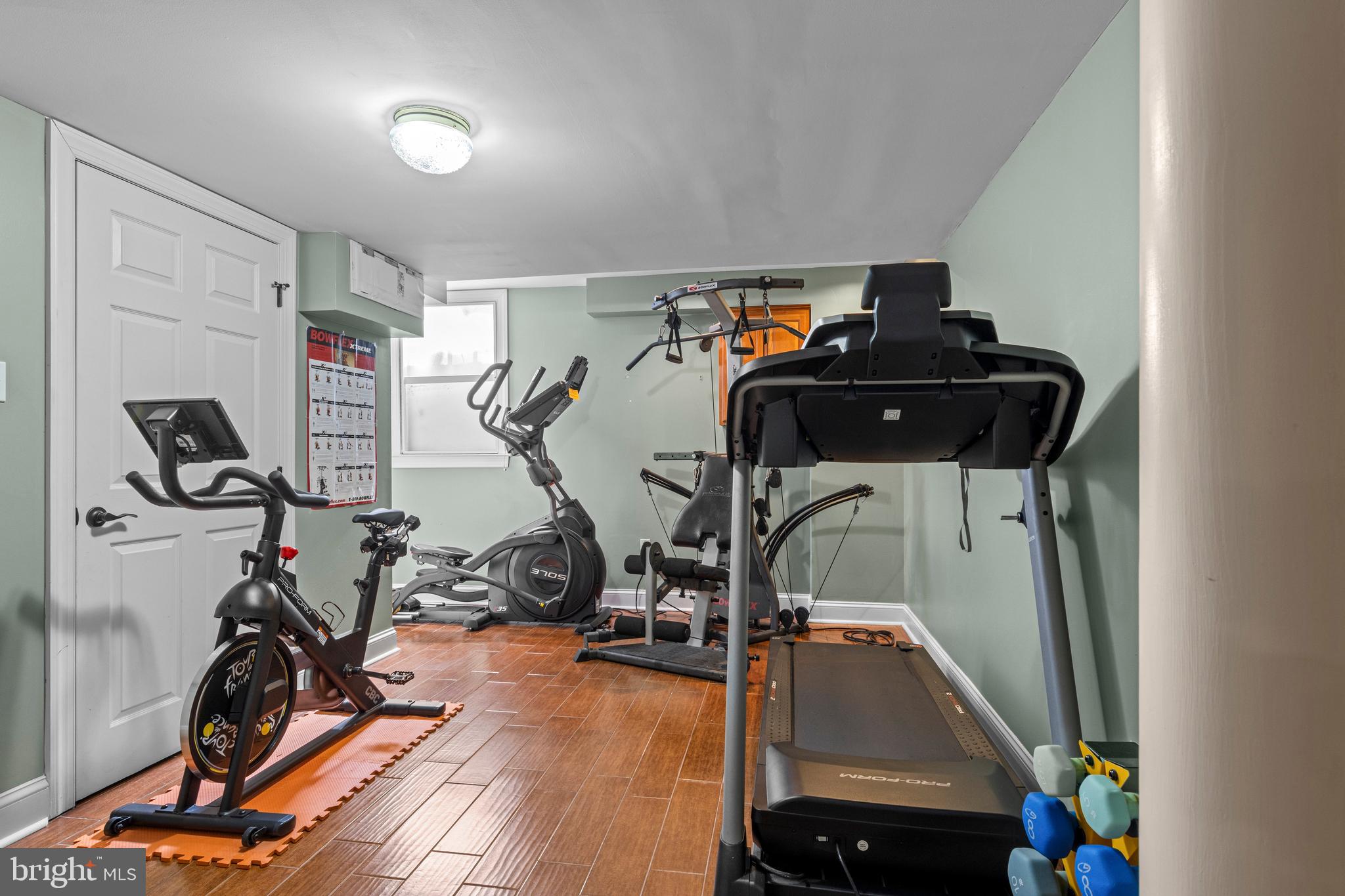 DEER CREEK CROSSING - Residential