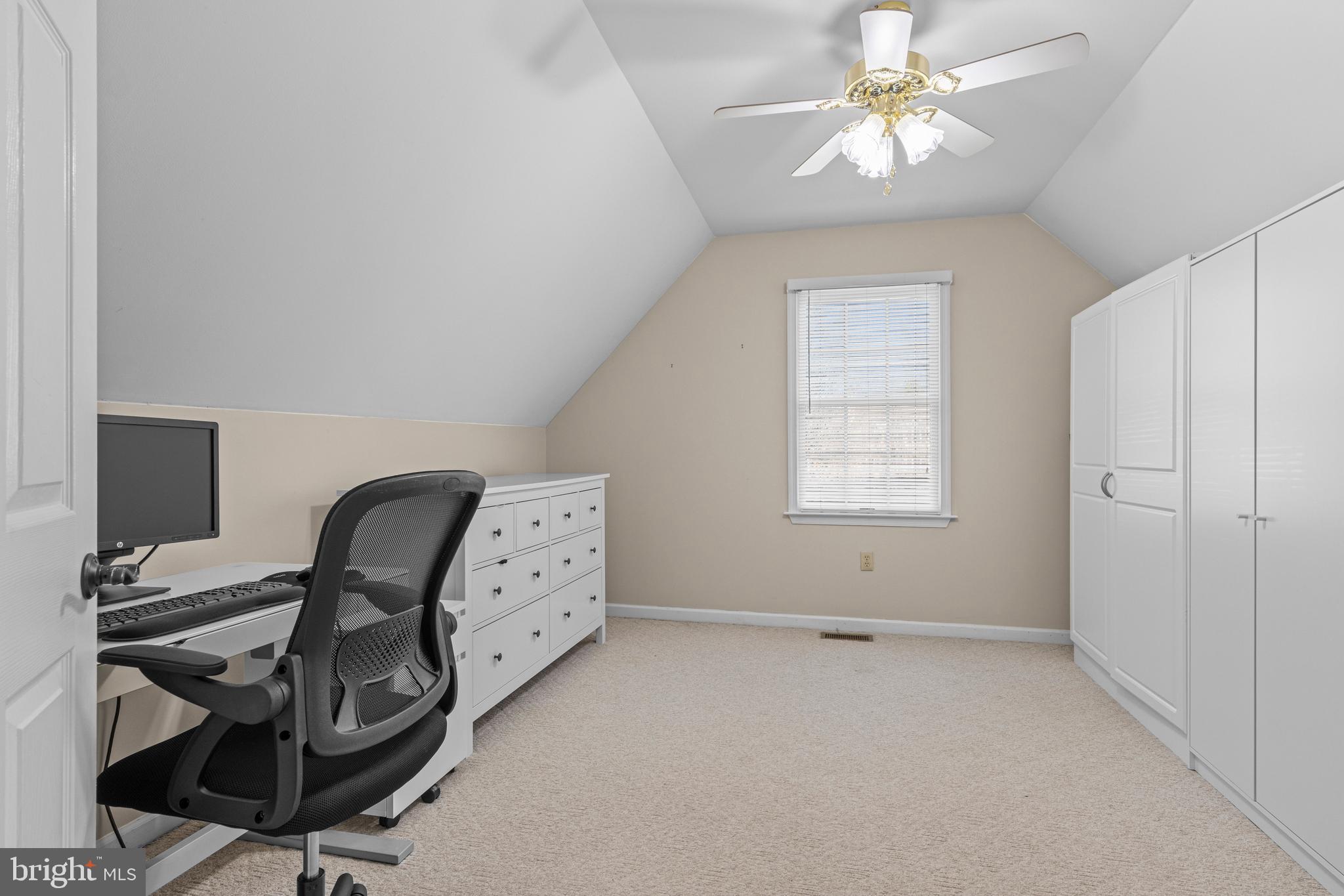 DEER CREEK CROSSING - Residential