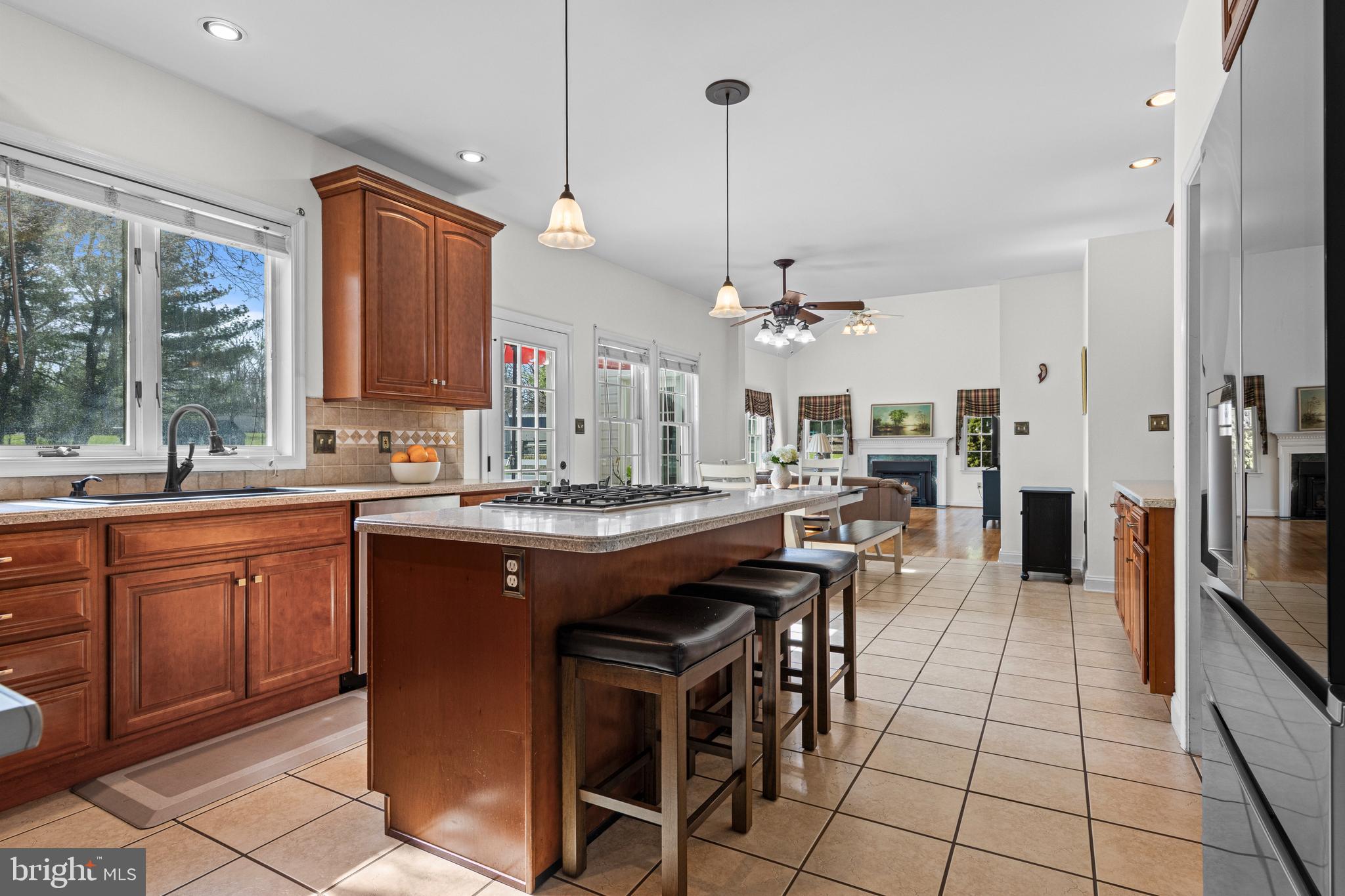 DEER CREEK CROSSING - Residential