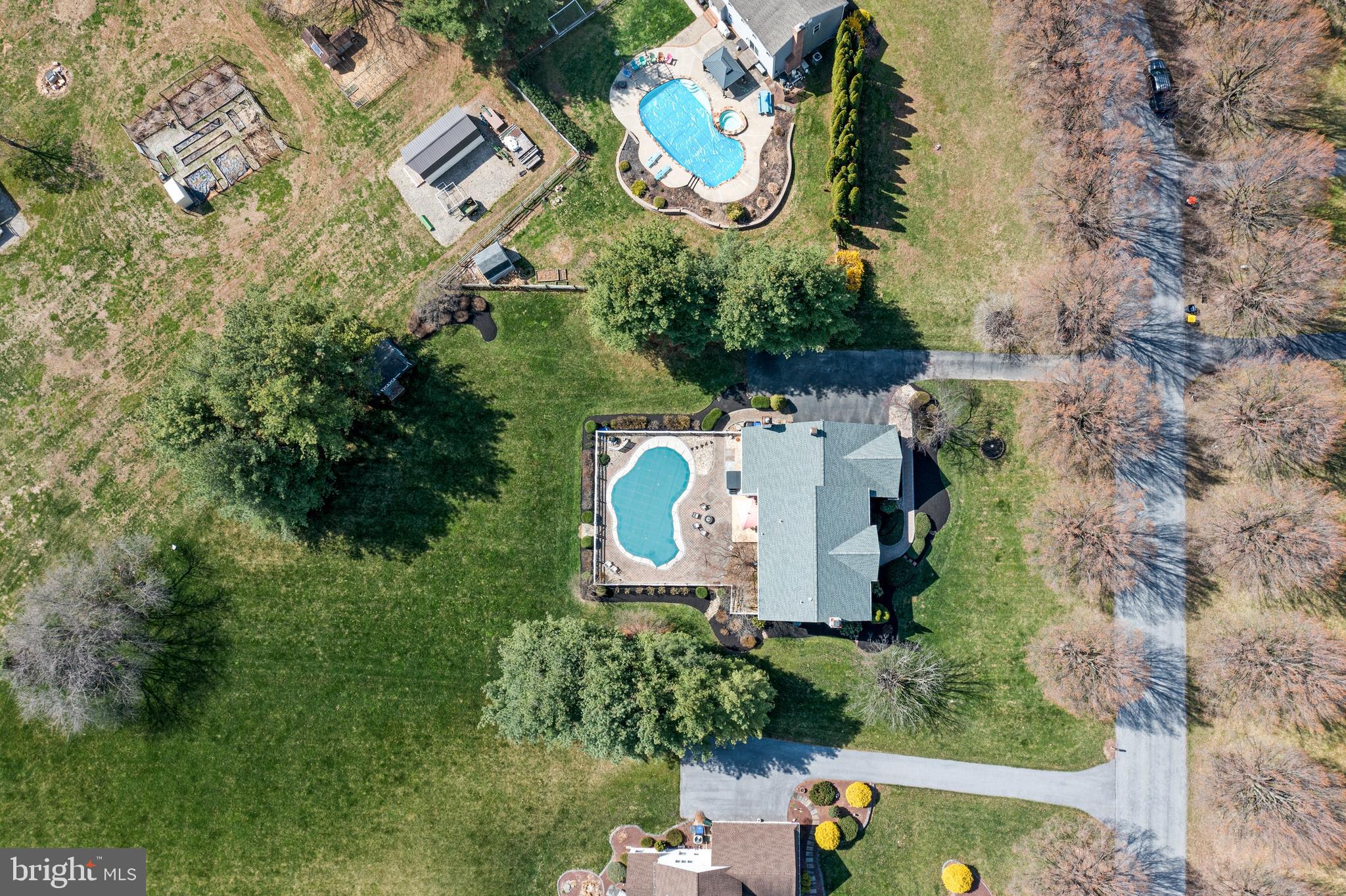 DEER CREEK CROSSING - Residential