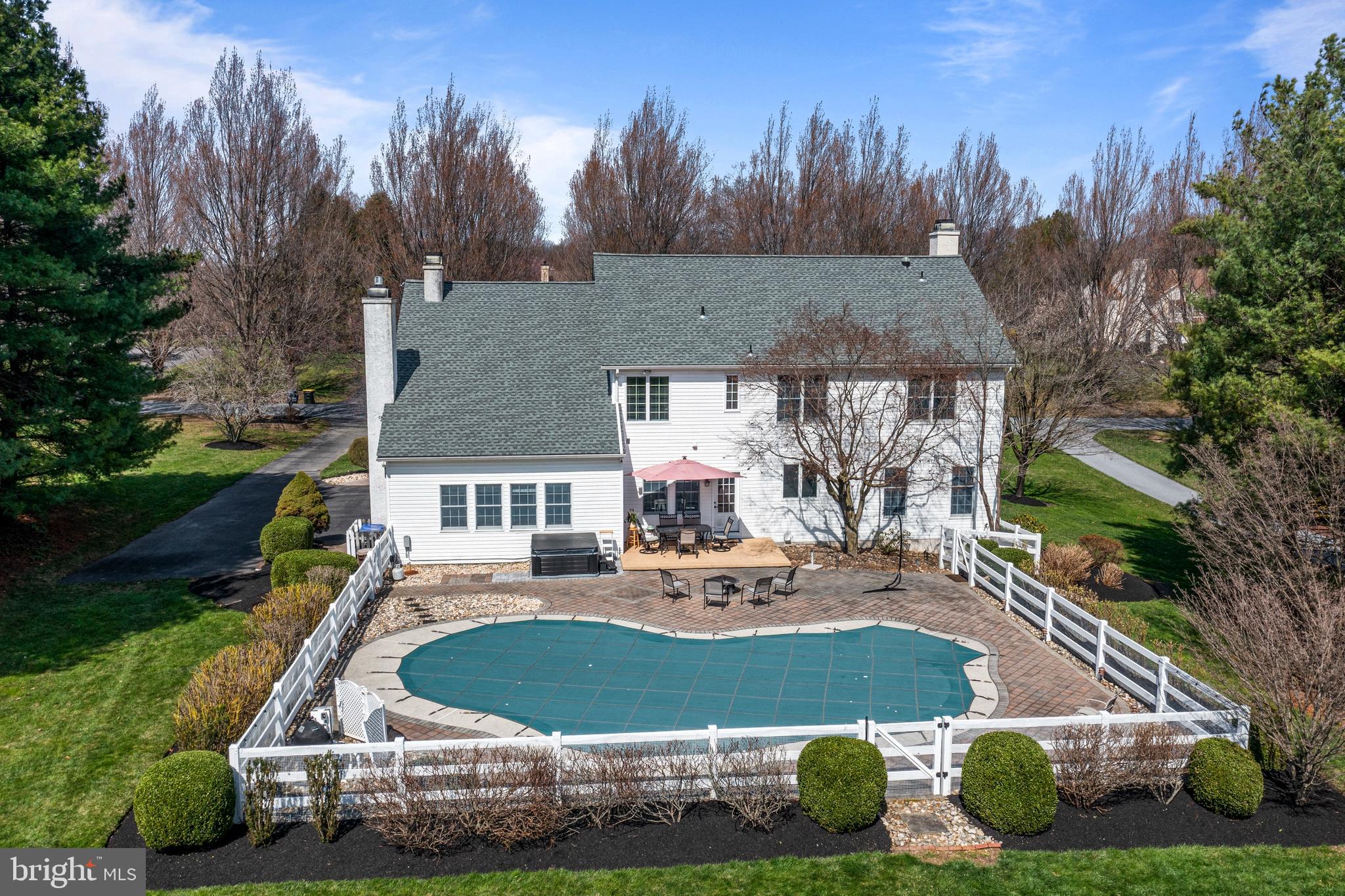 DEER CREEK CROSSING - Residential