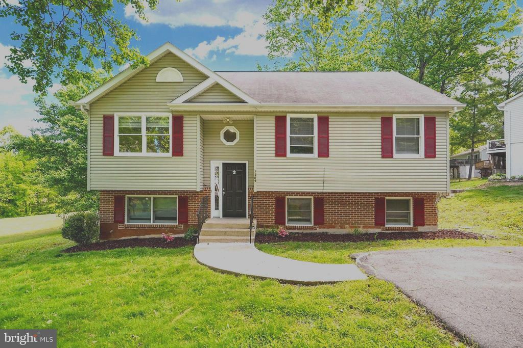 Photo of 7309 DREW LN, FREDERICKSBURG, VA 22407 (MLS # VASP2017324)