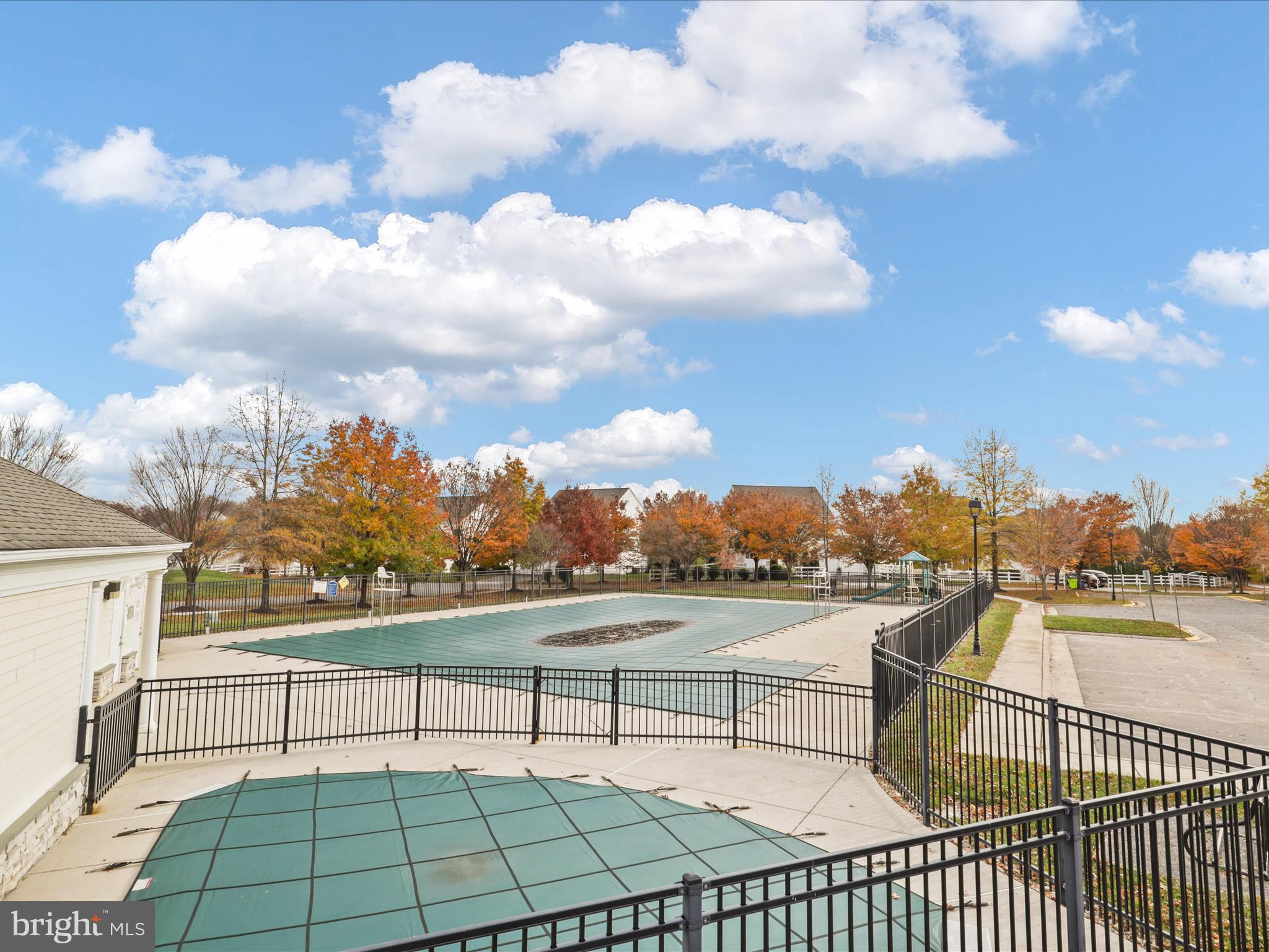 RED CEDAR MIDDLE VILLAGE - Residential