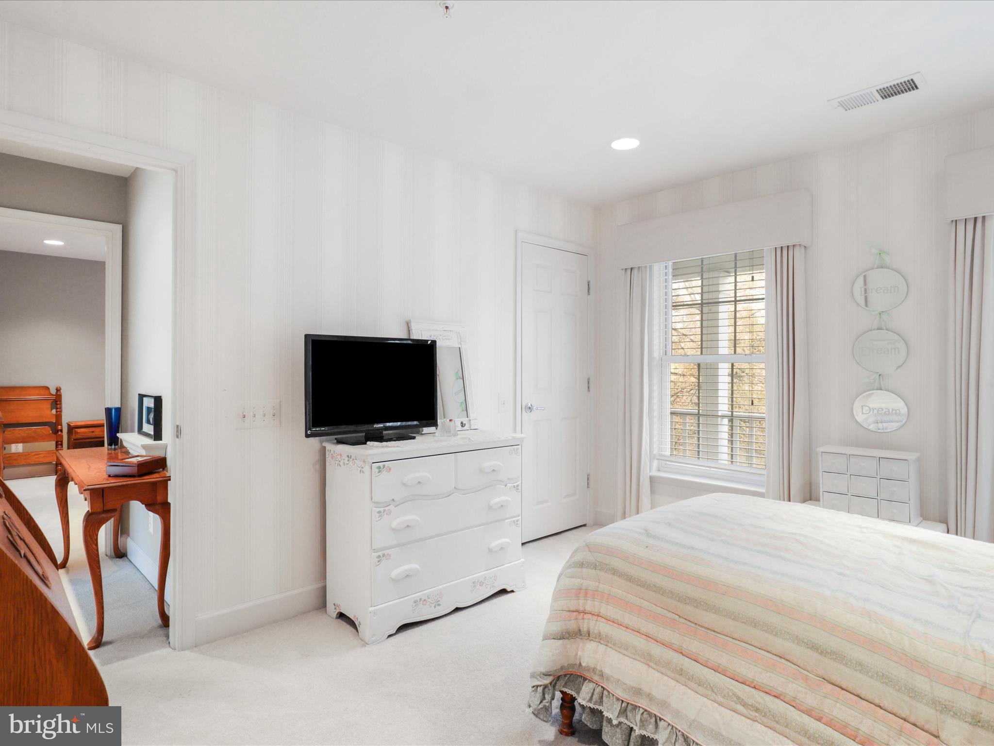 RED CEDAR MIDDLE VILLAGE - Residential