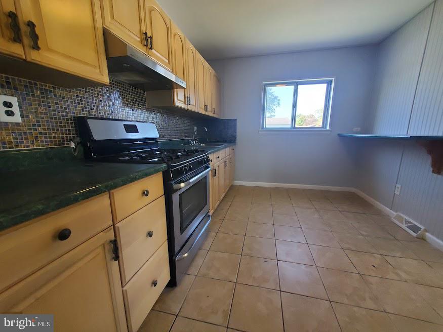 LAKE VALLEY - Residential