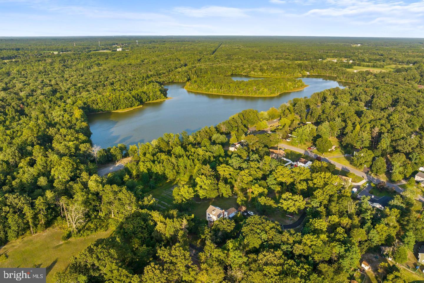 LAKE VALLEY - Residential