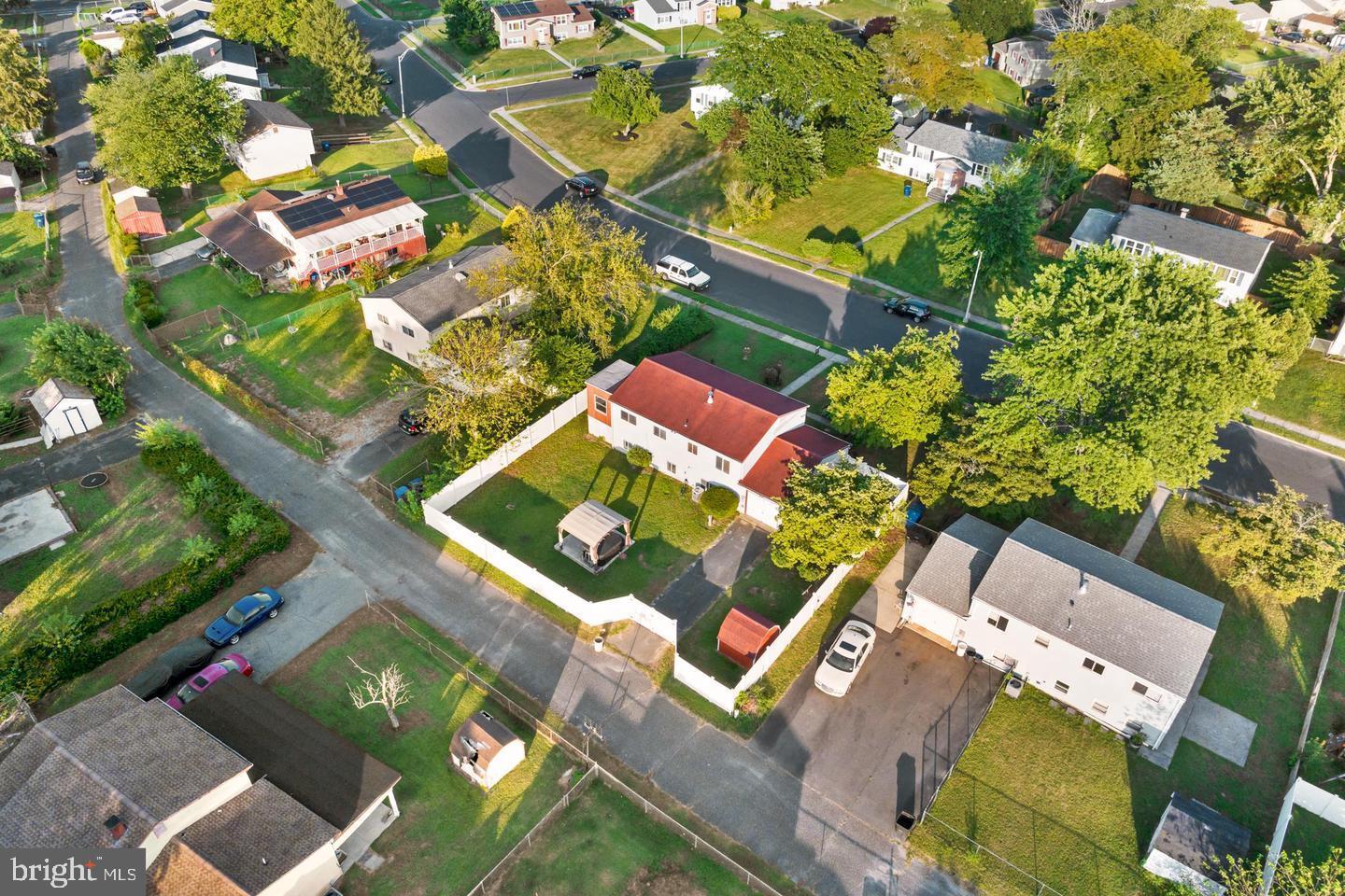 LAKE VALLEY - Residential