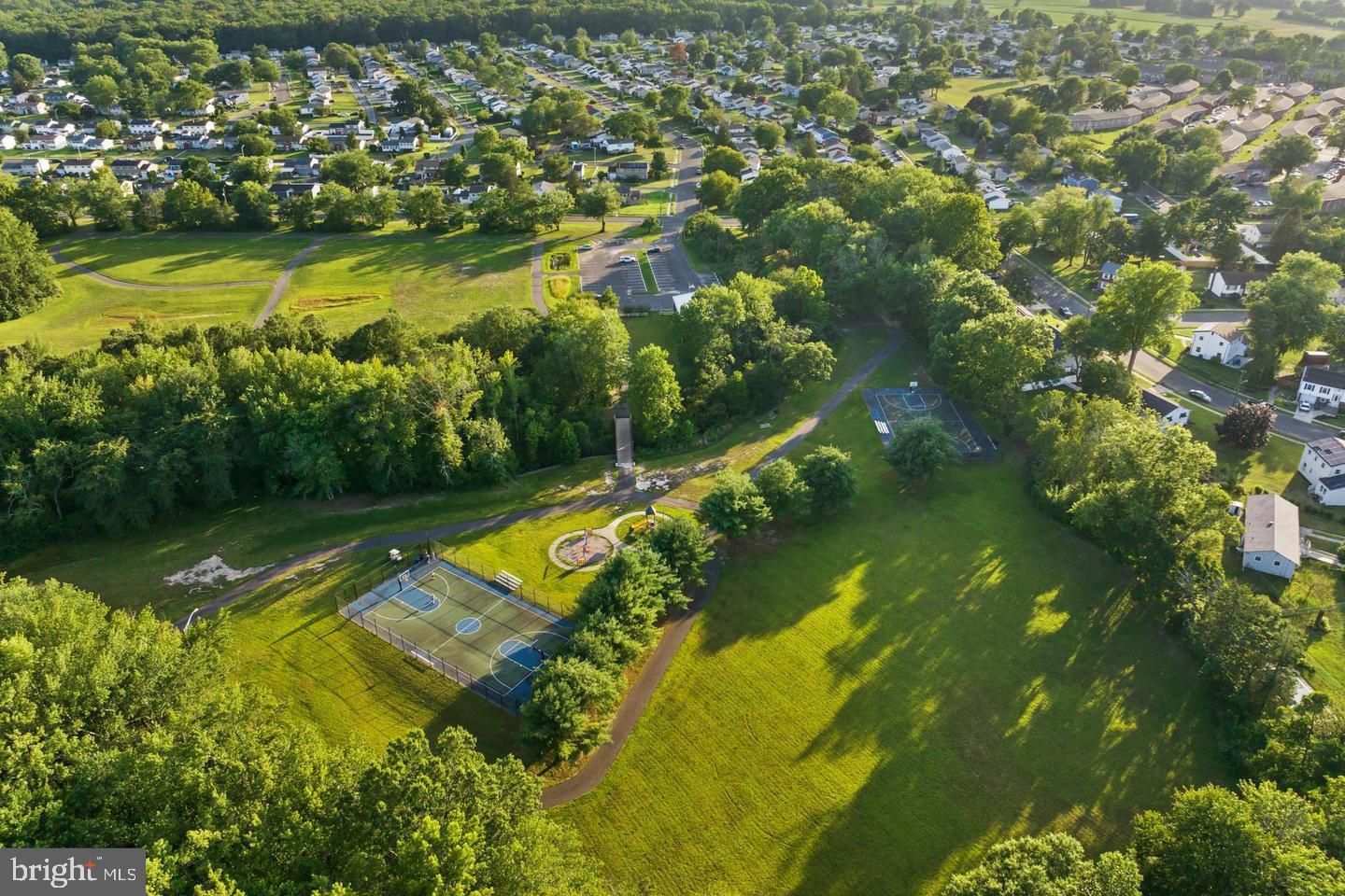 LAKE VALLEY - Residential