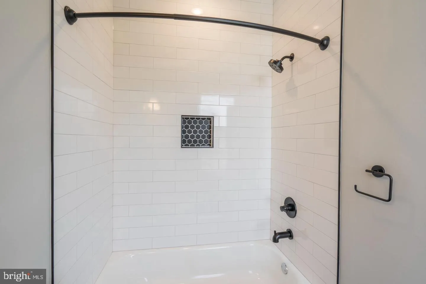 Philadelphia, Pennsylvania 19104, United States, 2 Bedrooms Bedrooms, ,2 BathroomsBathrooms,Residential,Active,10251