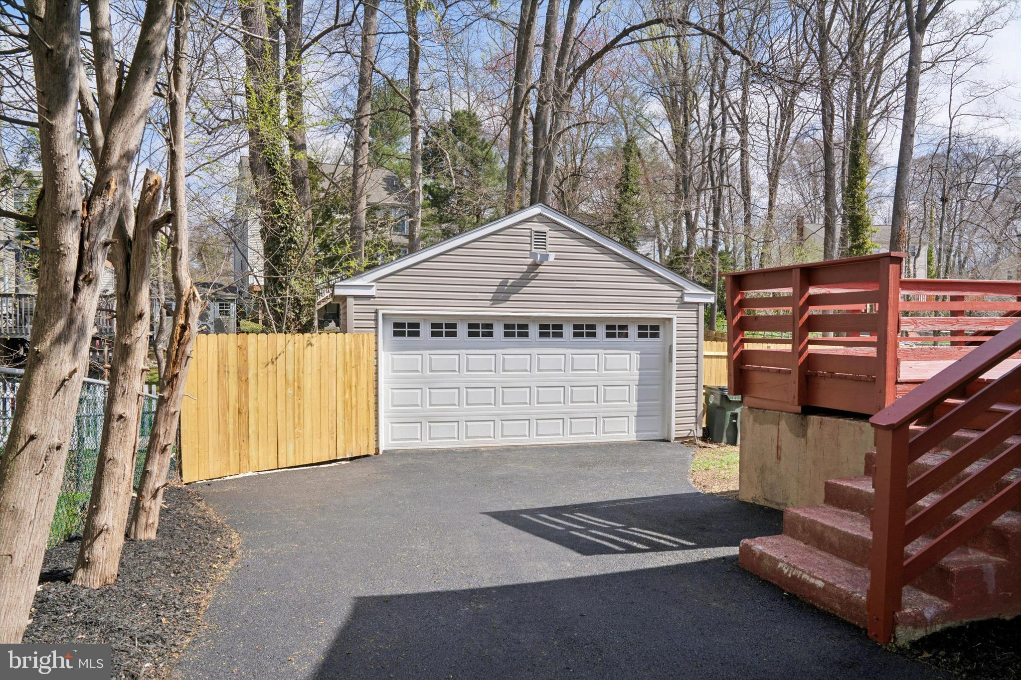 SCOT GLEN - Residential