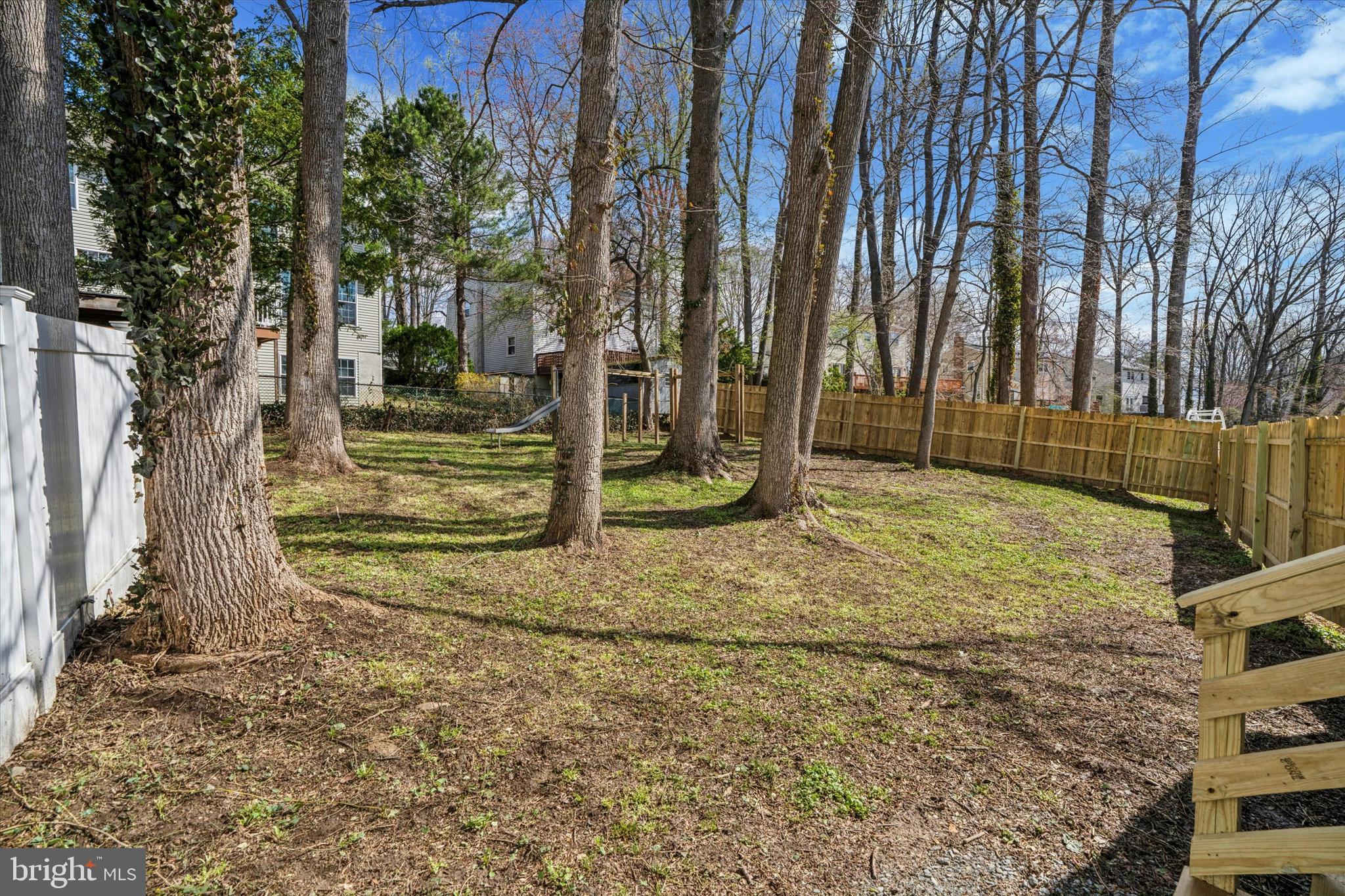 SCOT GLEN - Residential