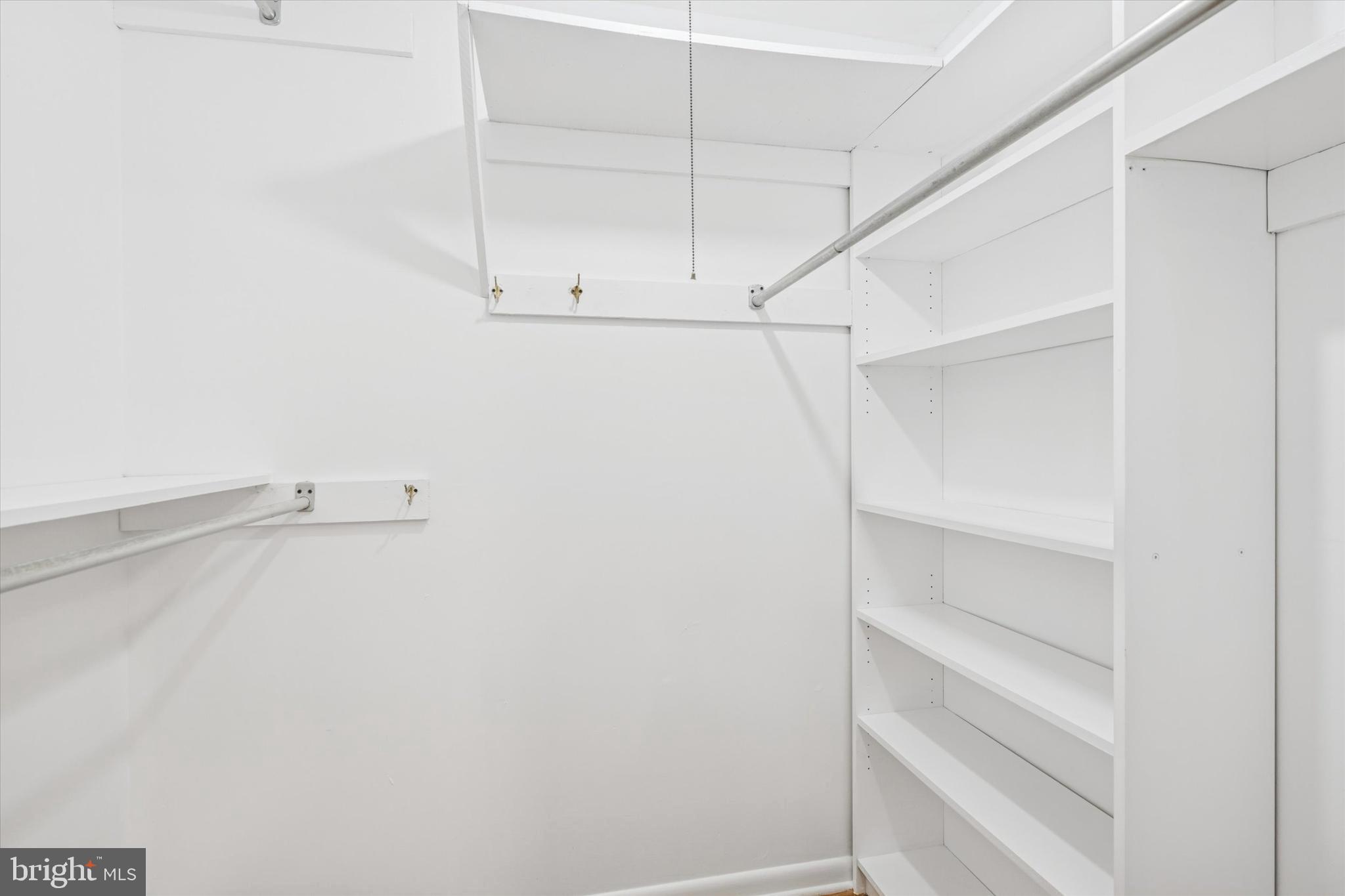 SCOT GLEN - Residential