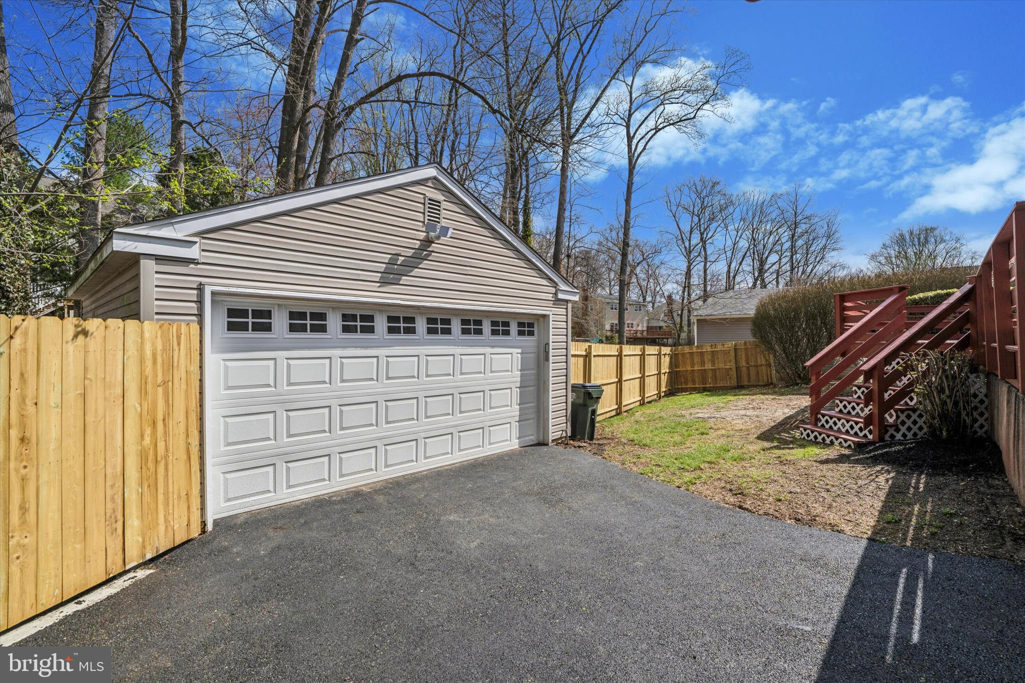 SCOT GLEN - Residential