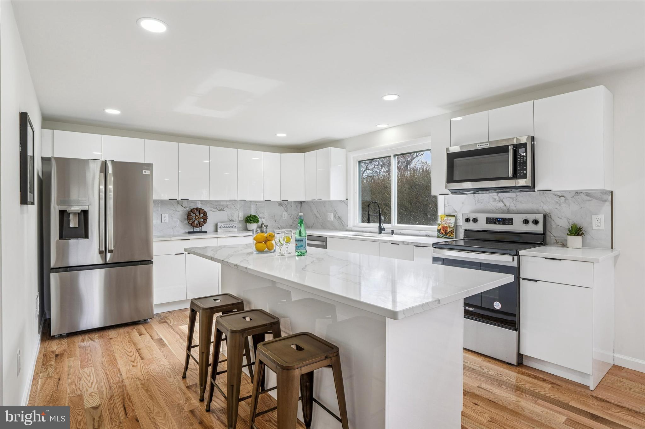 SCOT GLEN - Residential