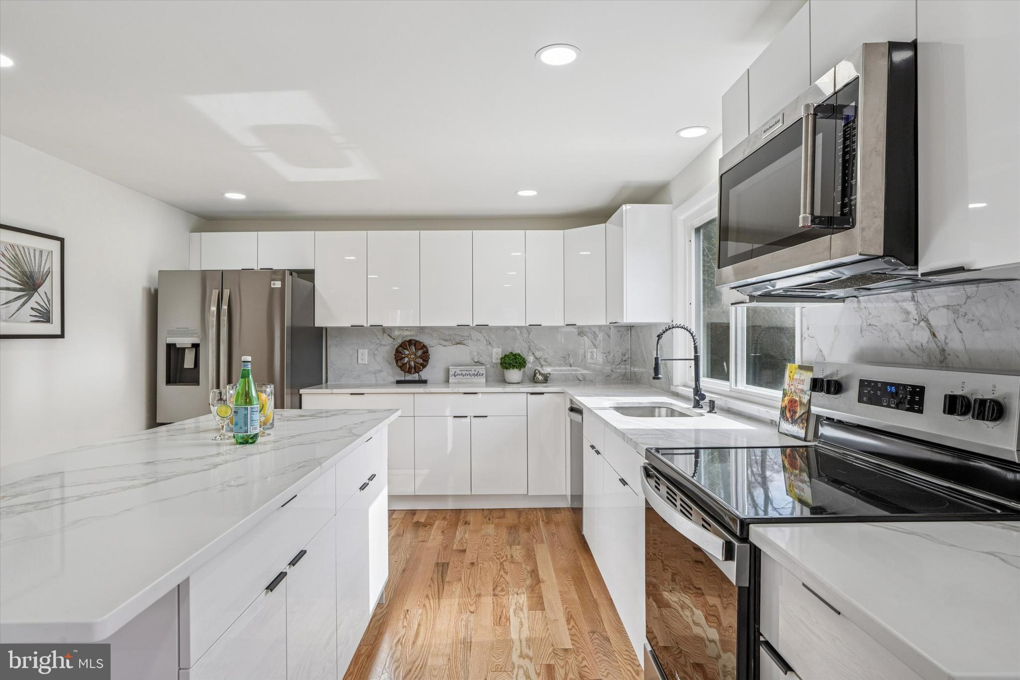 SCOT GLEN - Residential