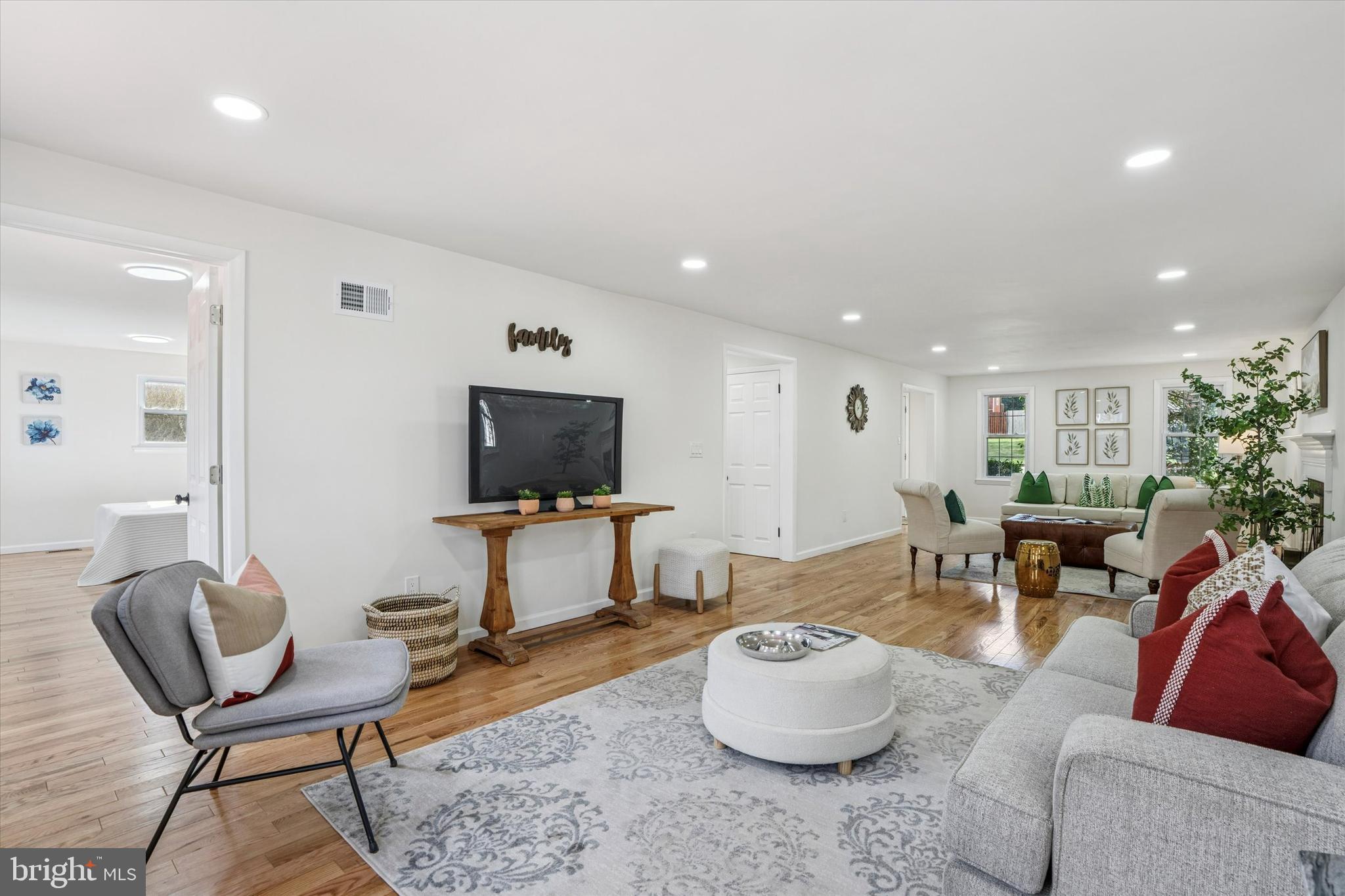 SCOT GLEN - Residential