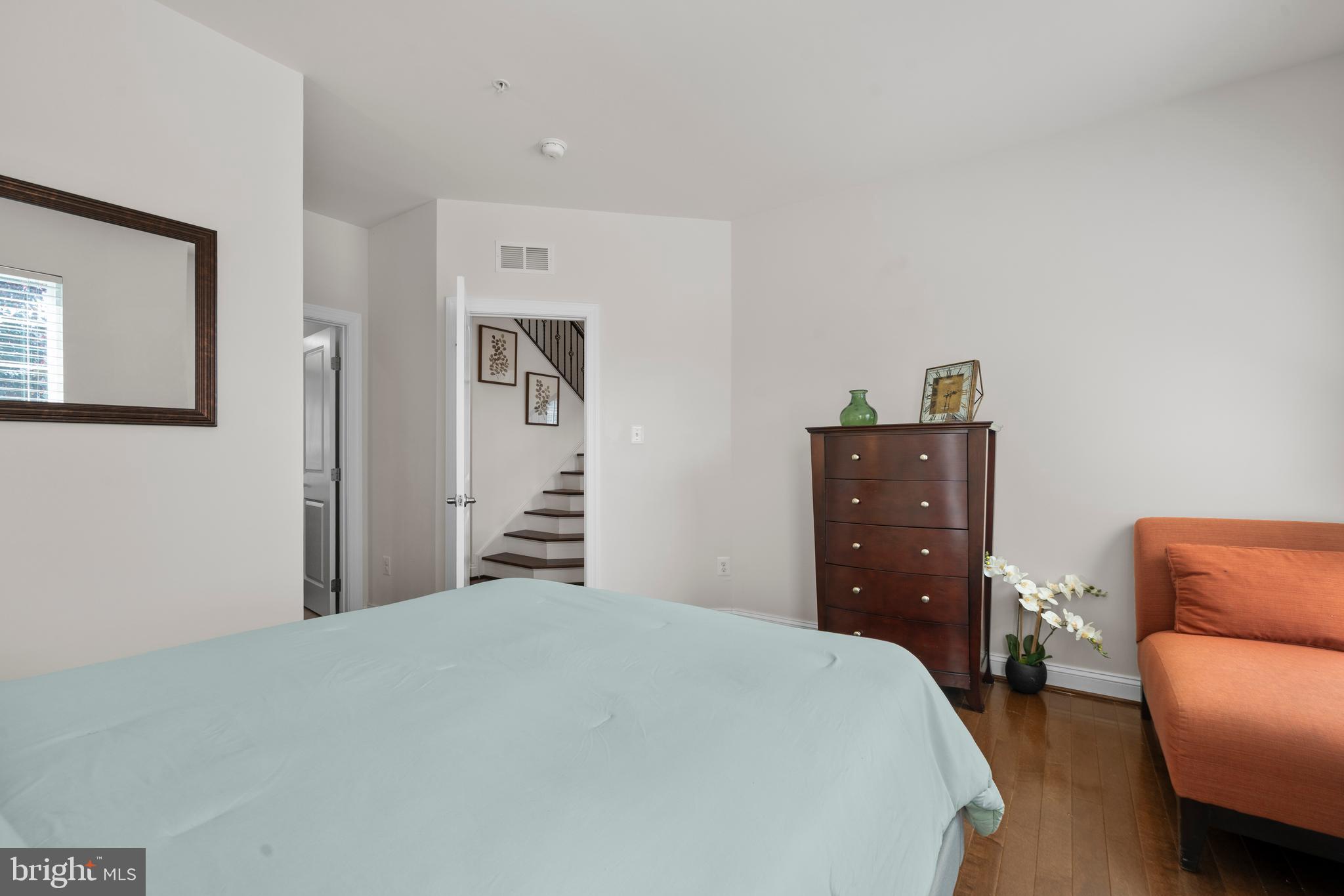 CABIN BRANCH - Residential