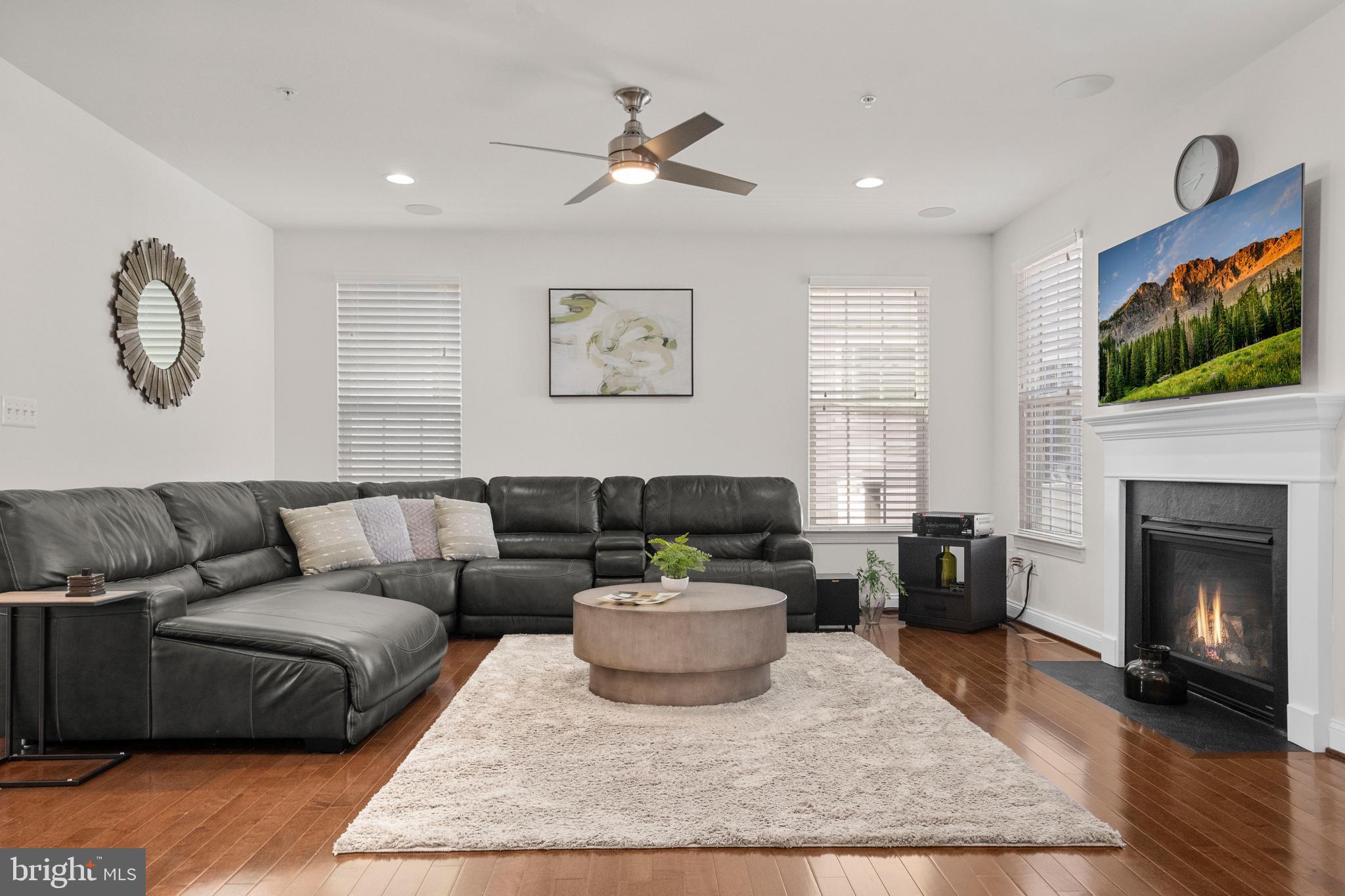 CABIN BRANCH - Residential