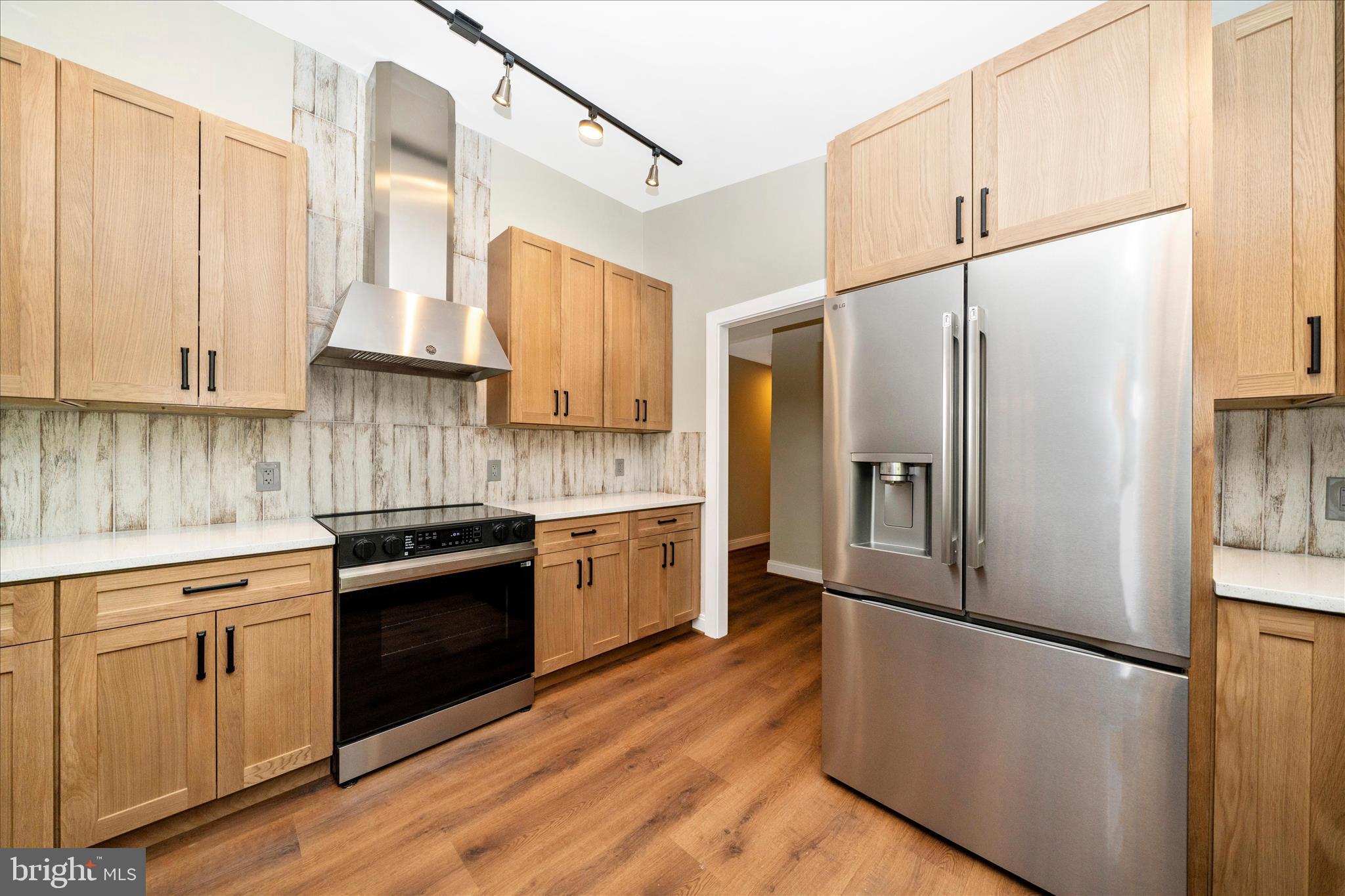 GLEN PARK - Residential